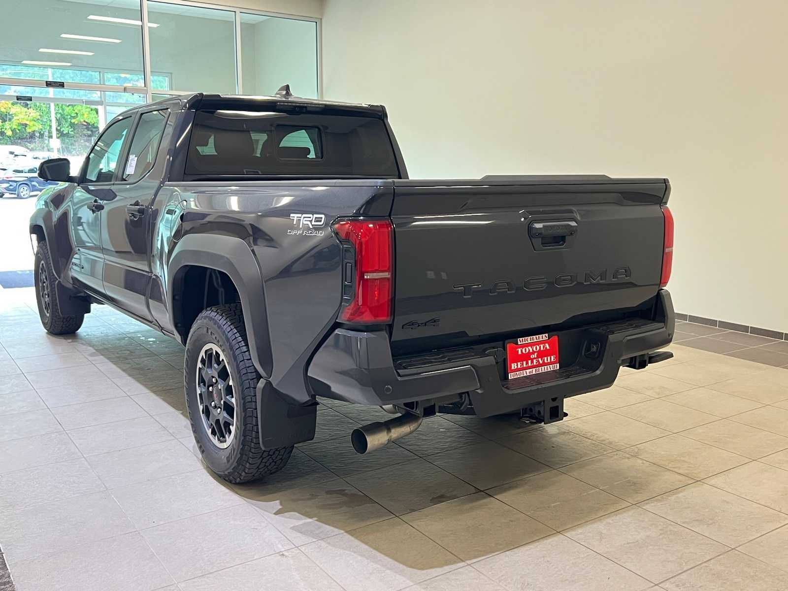 Thumbnail: 2025 Toyota Tacoma - 4