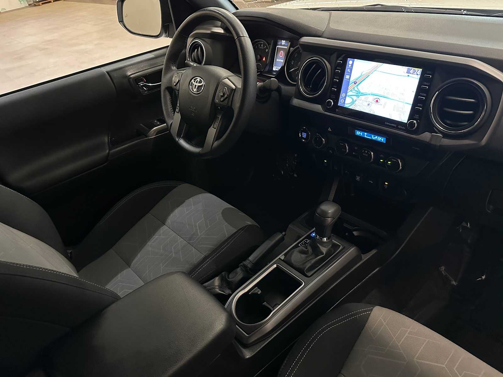 Thumbnail: 2023 Toyota Tacoma - 31