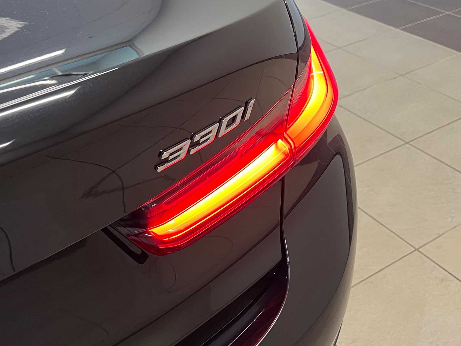 Thumbnail: 2022 BMW 3 Series - 6