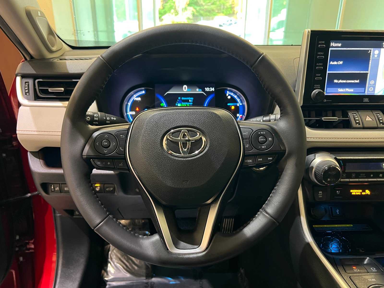 Thumbnail: 2020 Toyota RAV4 - 20