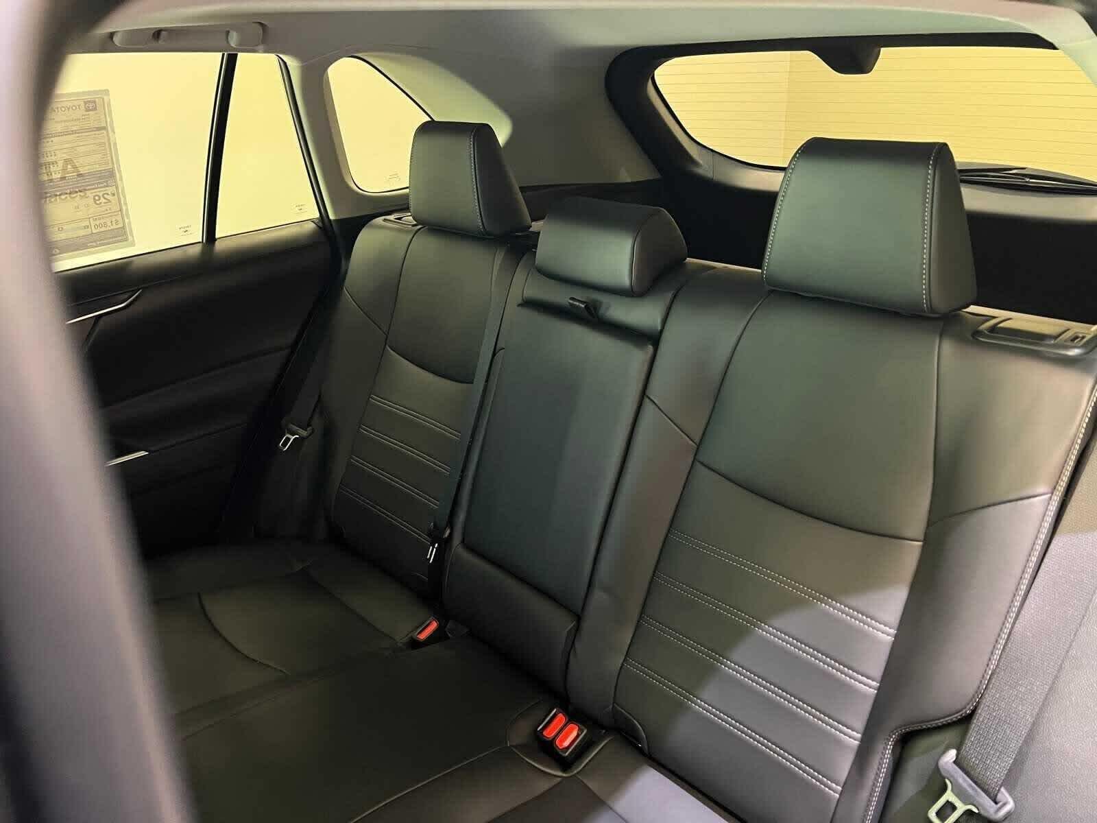 Thumbnail: 2025 Toyota RAV4 - 13