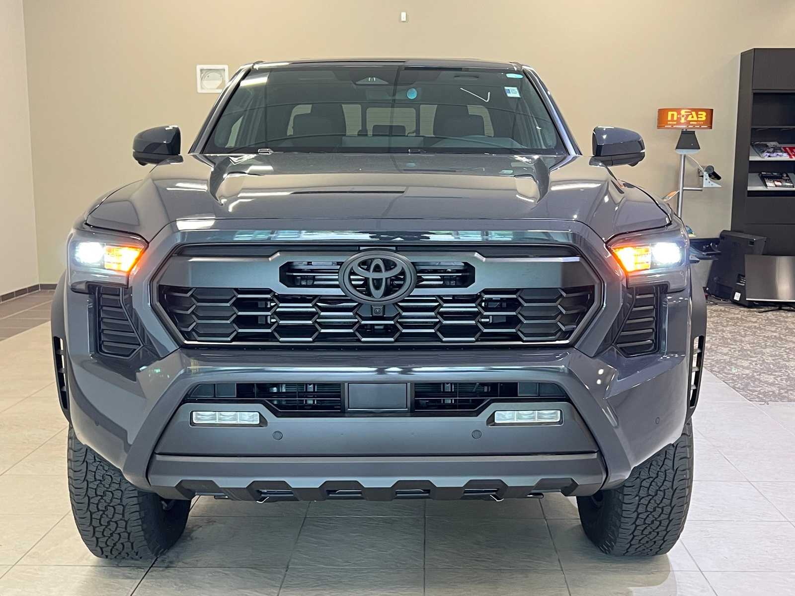 Thumbnail: 2025 Toyota Tacoma - 8