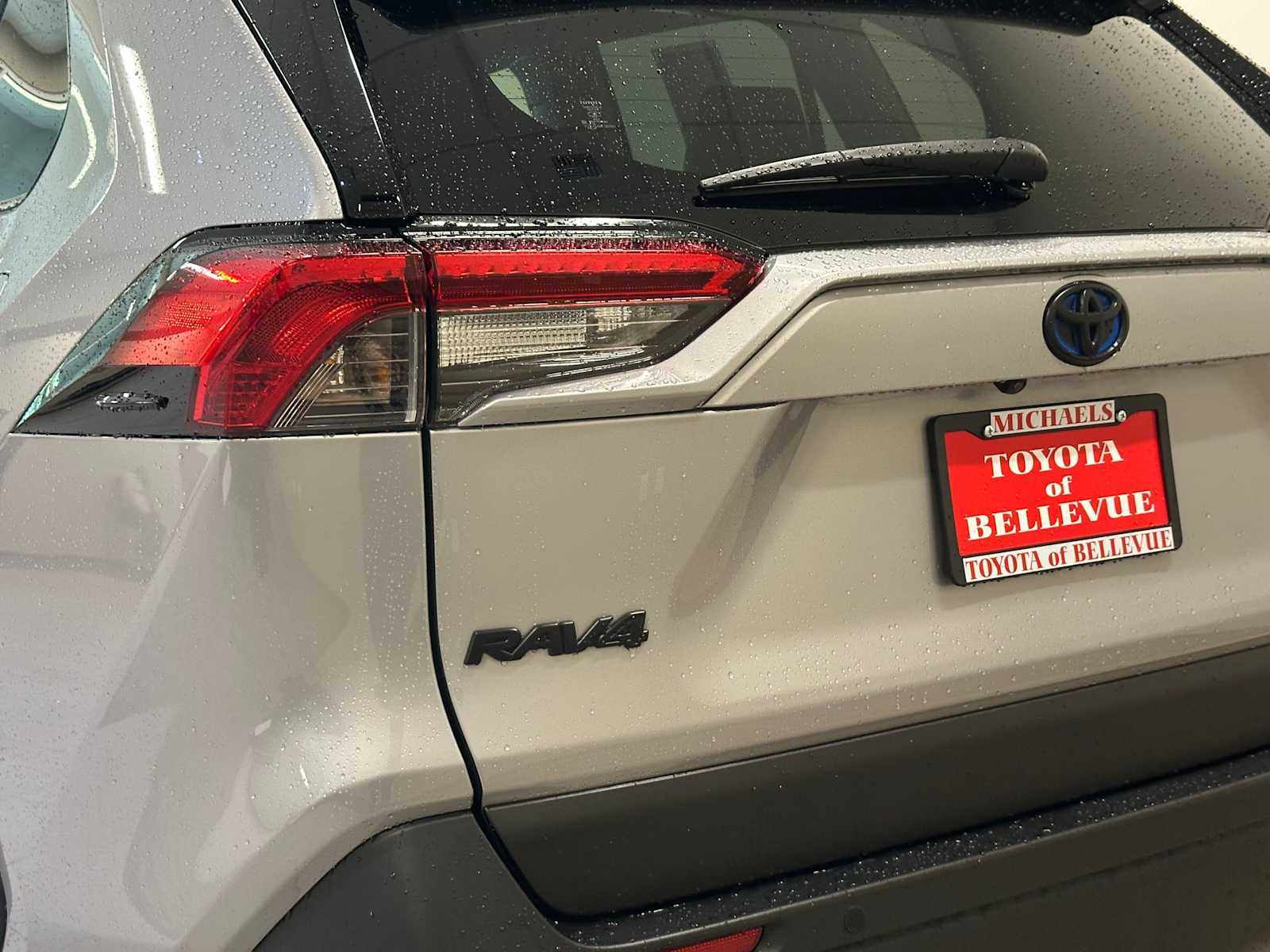 Thumbnail: 2024 Toyota RAV4 - 7