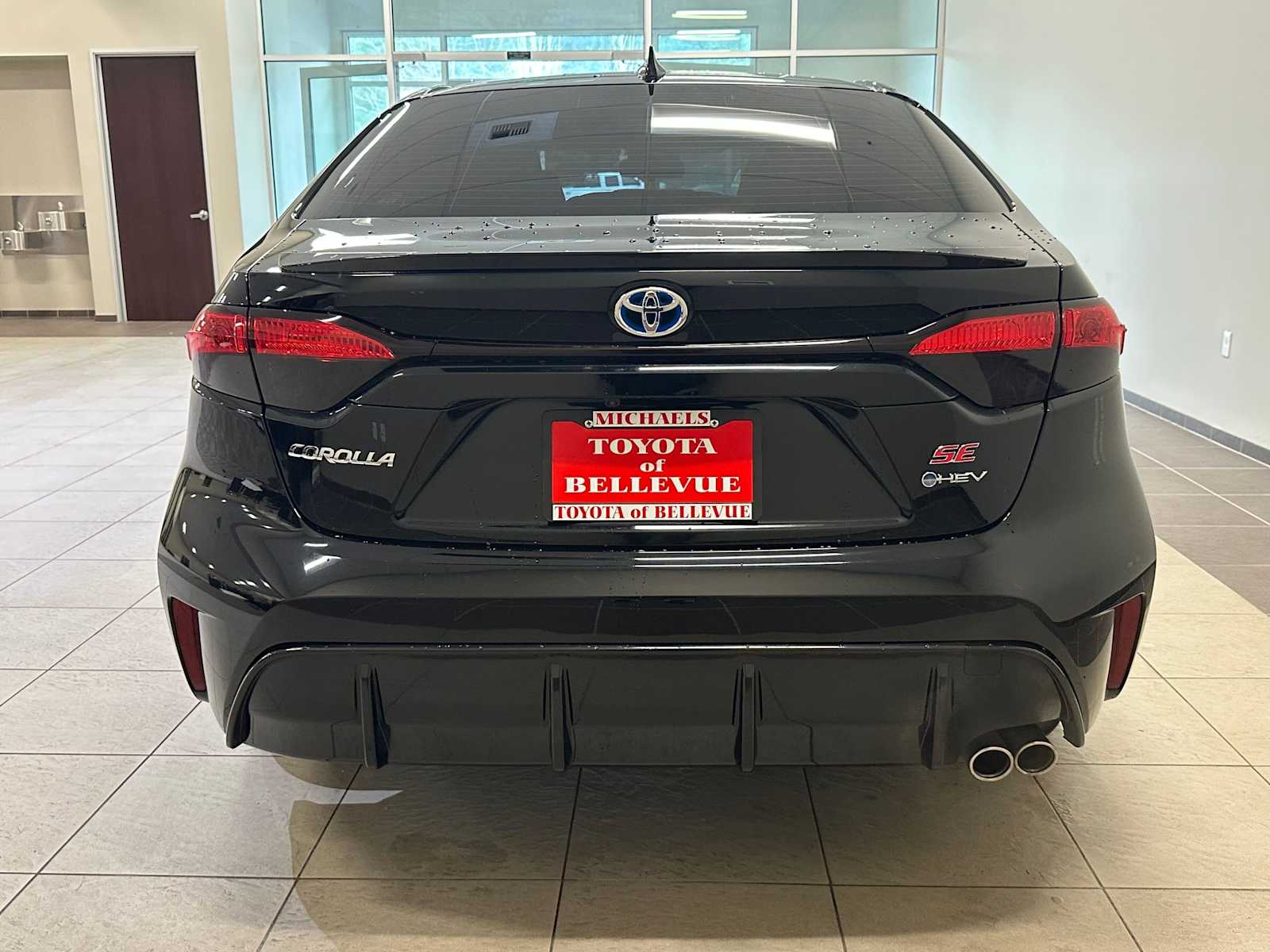 Thumbnail: 2025 Toyota Corolla - 5