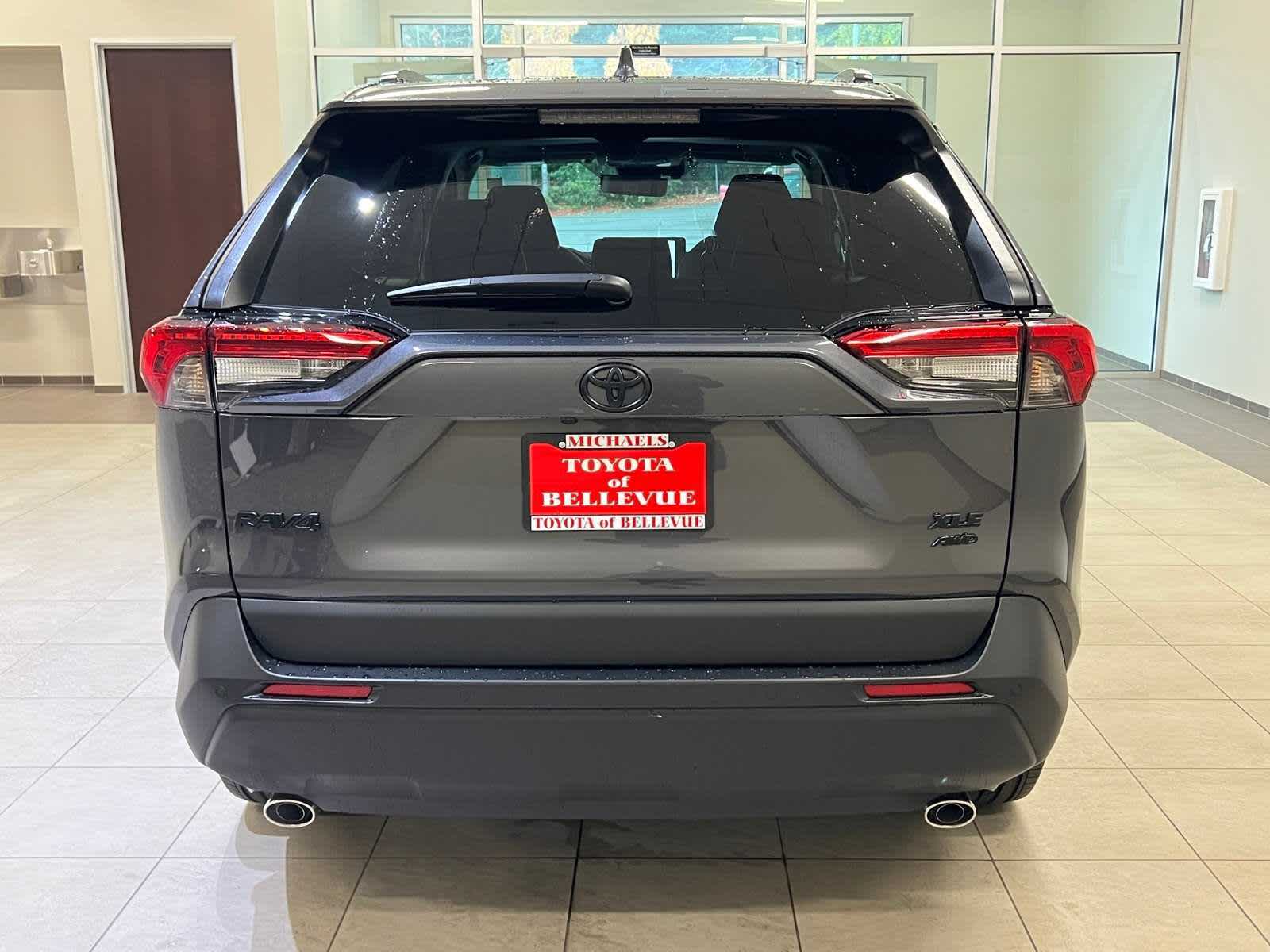 Thumbnail: 2025 Toyota RAV4 - 5