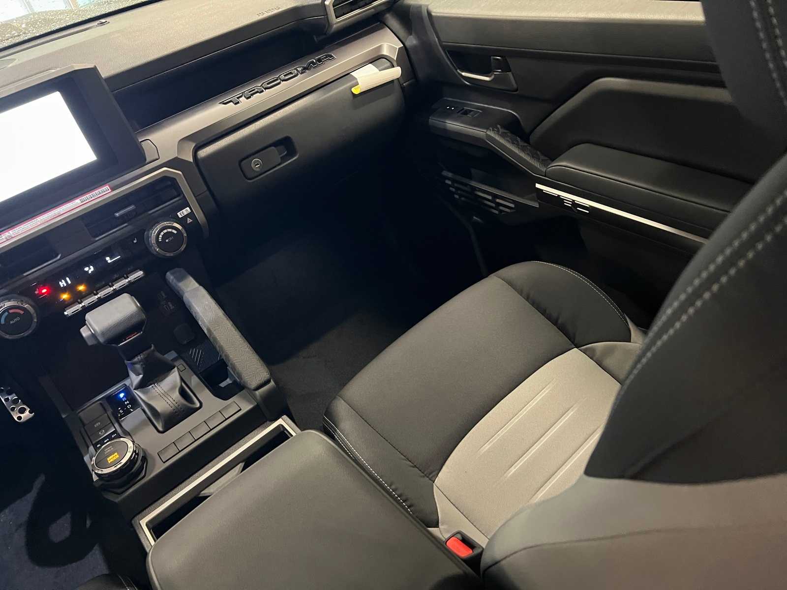 Thumbnail: 2025 Toyota Tacoma - 11