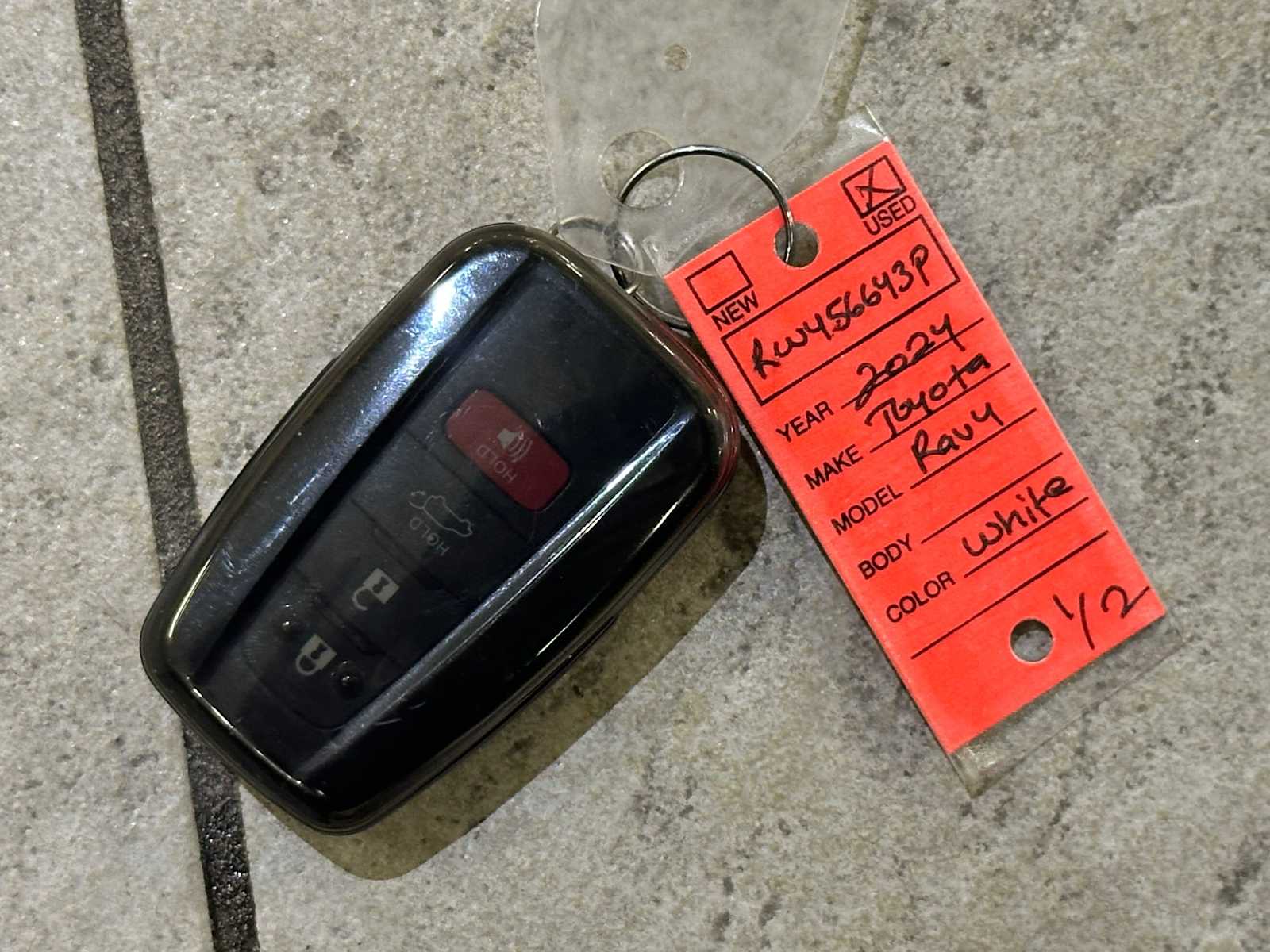 Thumbnail: 2024 Toyota RAV4 - 34