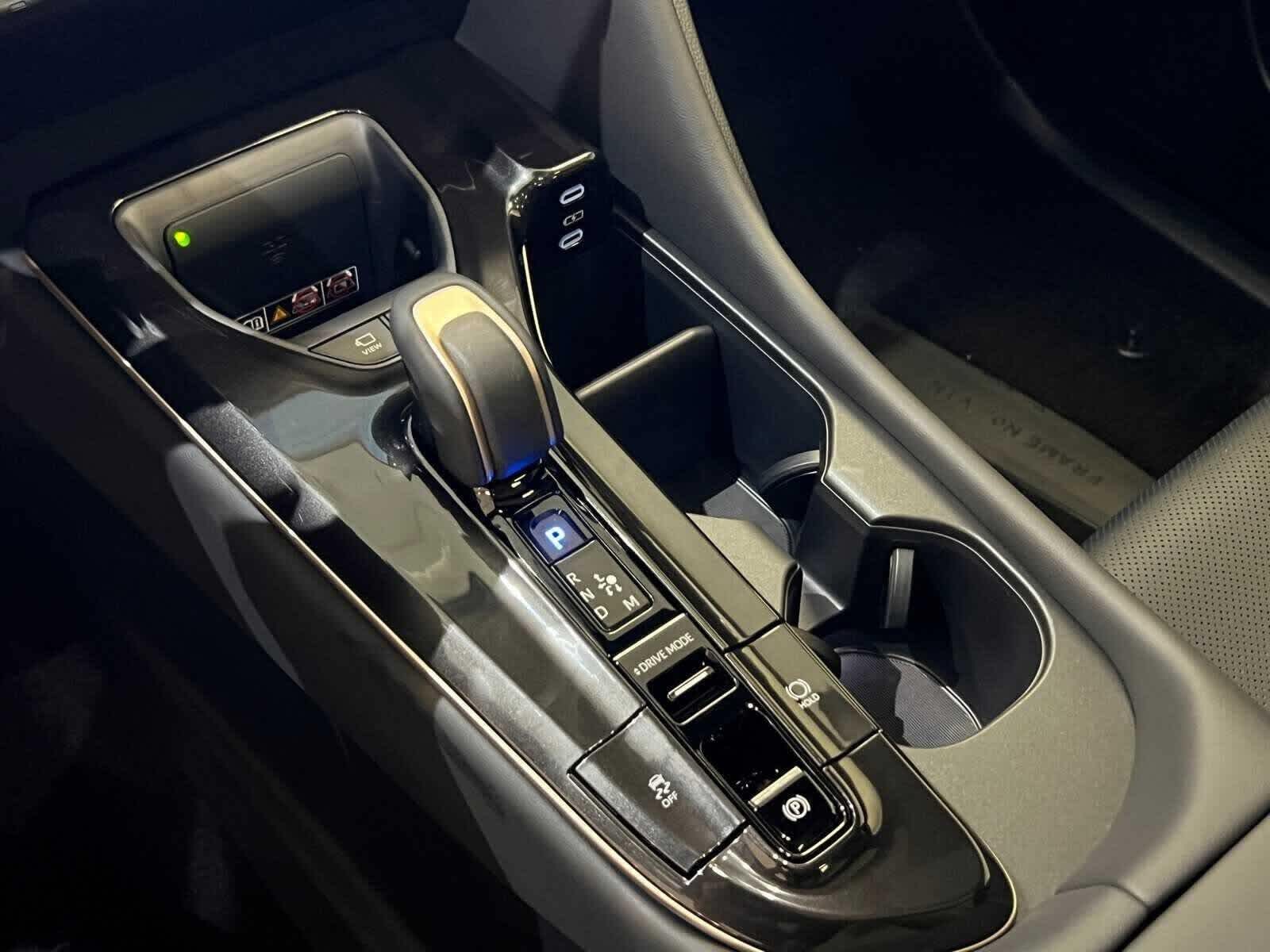 Thumbnail: 2026 Toyota Crown - 23