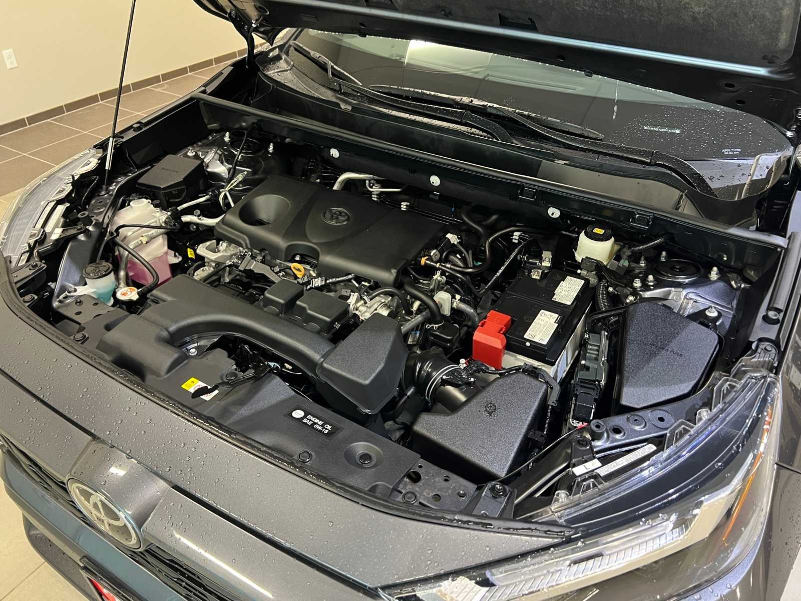 Thumbnail: 2022 Toyota RAV4 - 9