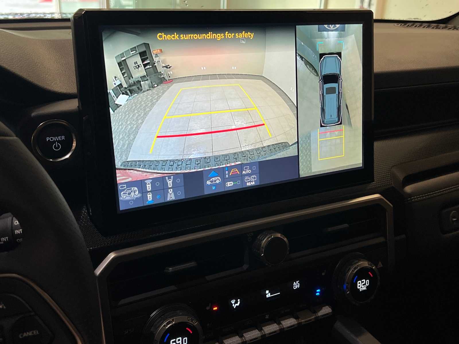 Thumbnail: 2025 Toyota 4Runner - 26