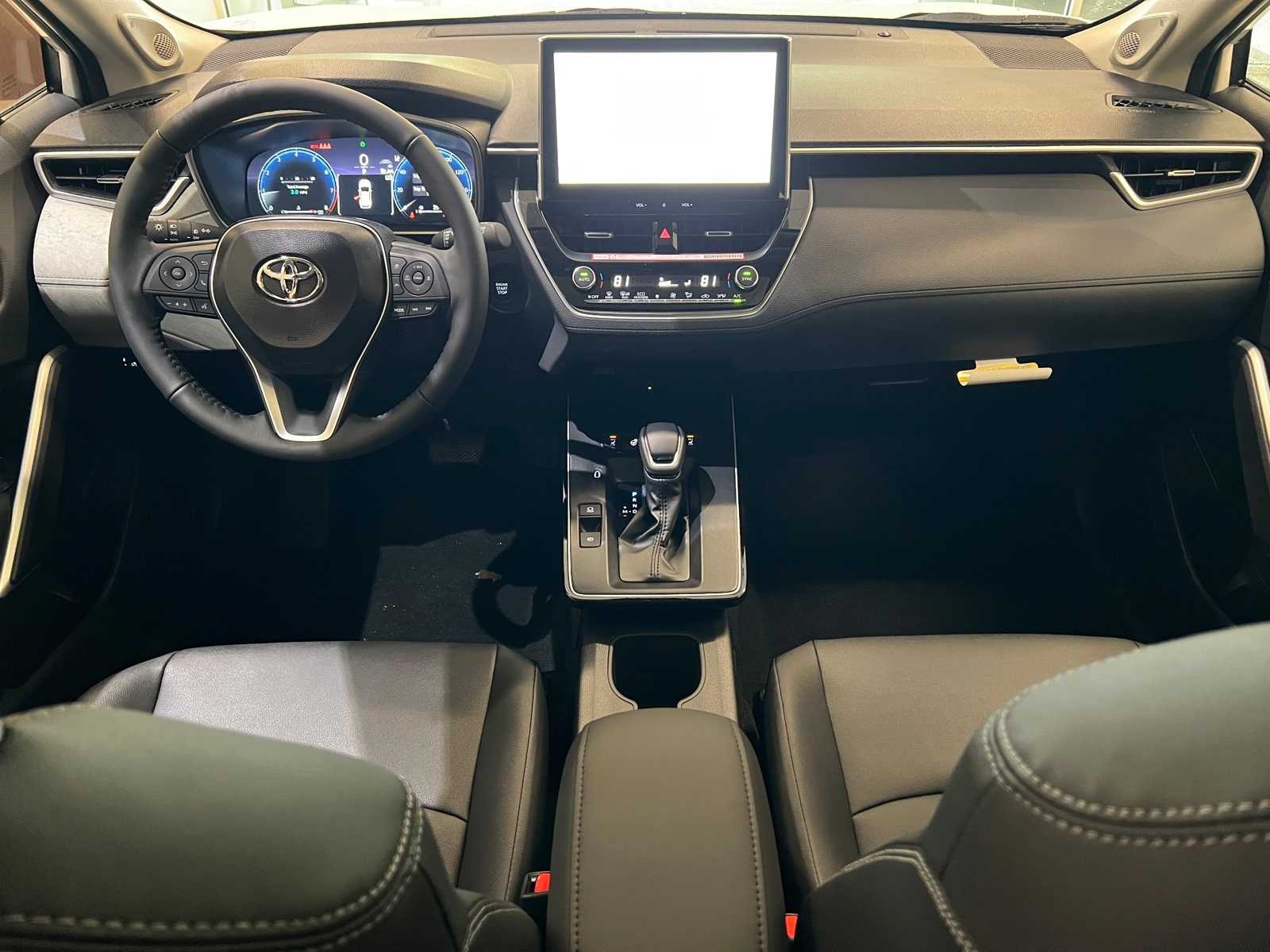 Thumbnail: 2026 Toyota Corolla Cross - 10