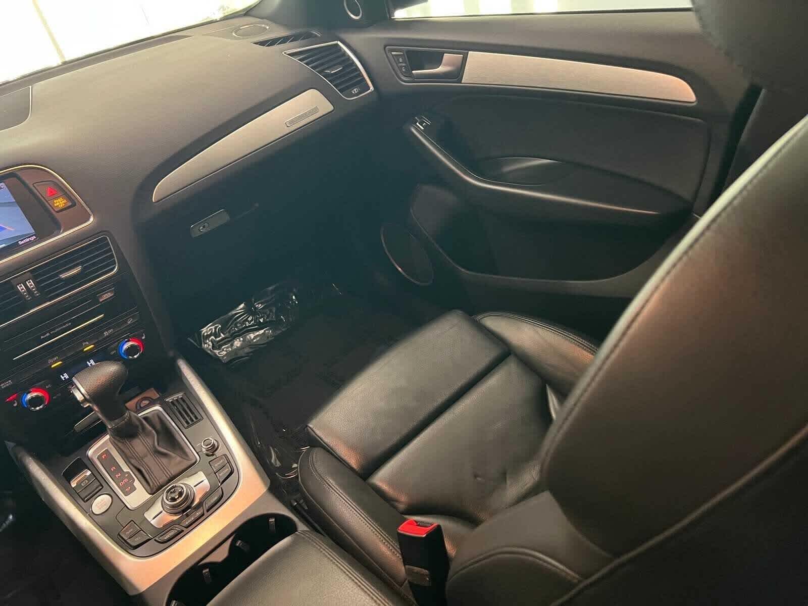 Thumbnail: 2014 Audi Q5 - 9