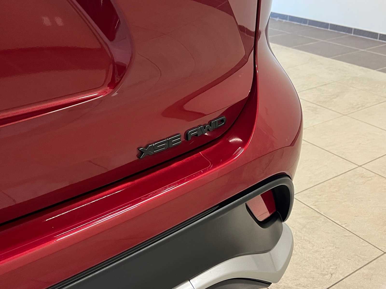 Thumbnail: 2024 Toyota Highlander - 6