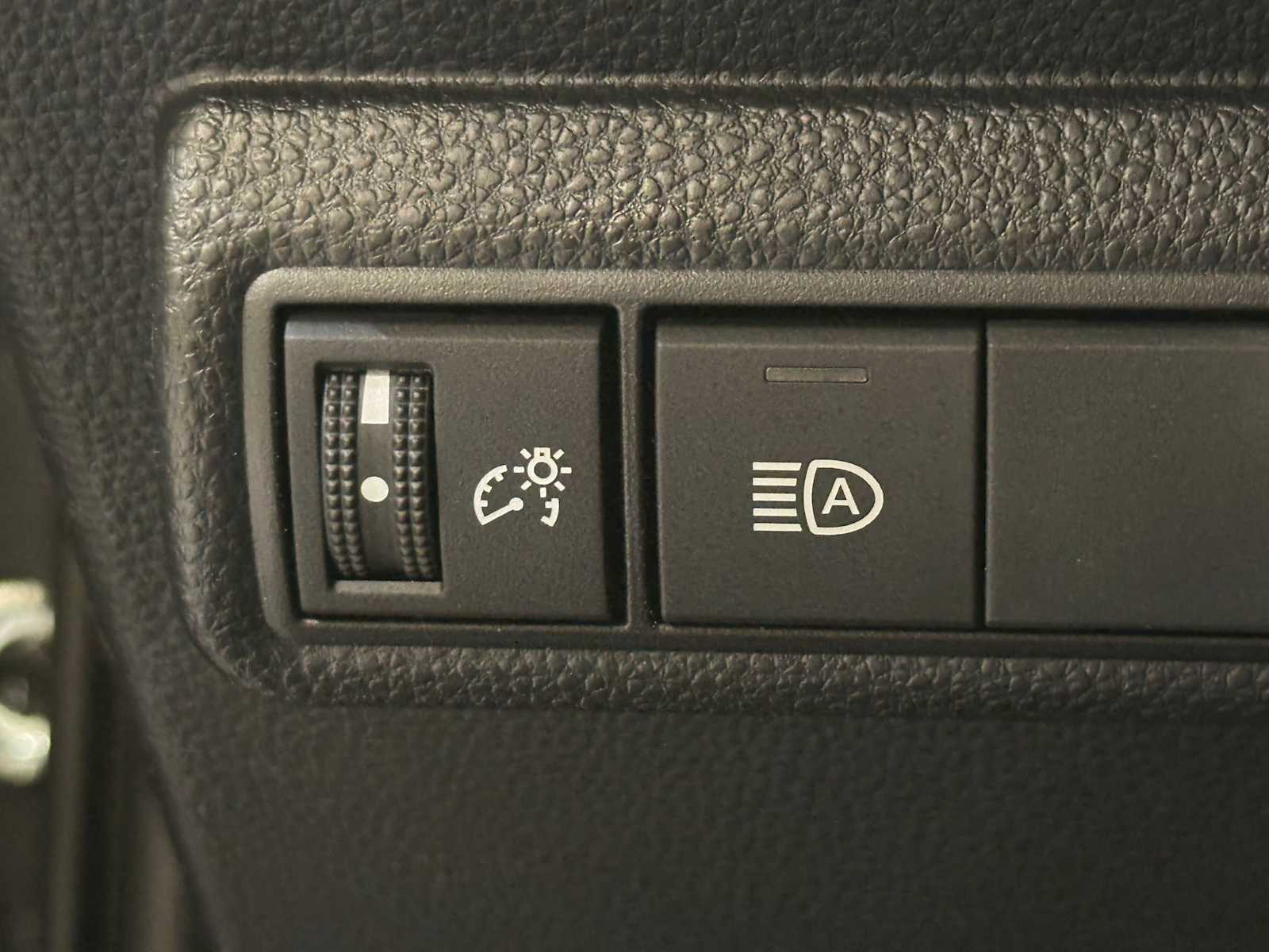 Thumbnail: 2026 Toyota Corolla - 18