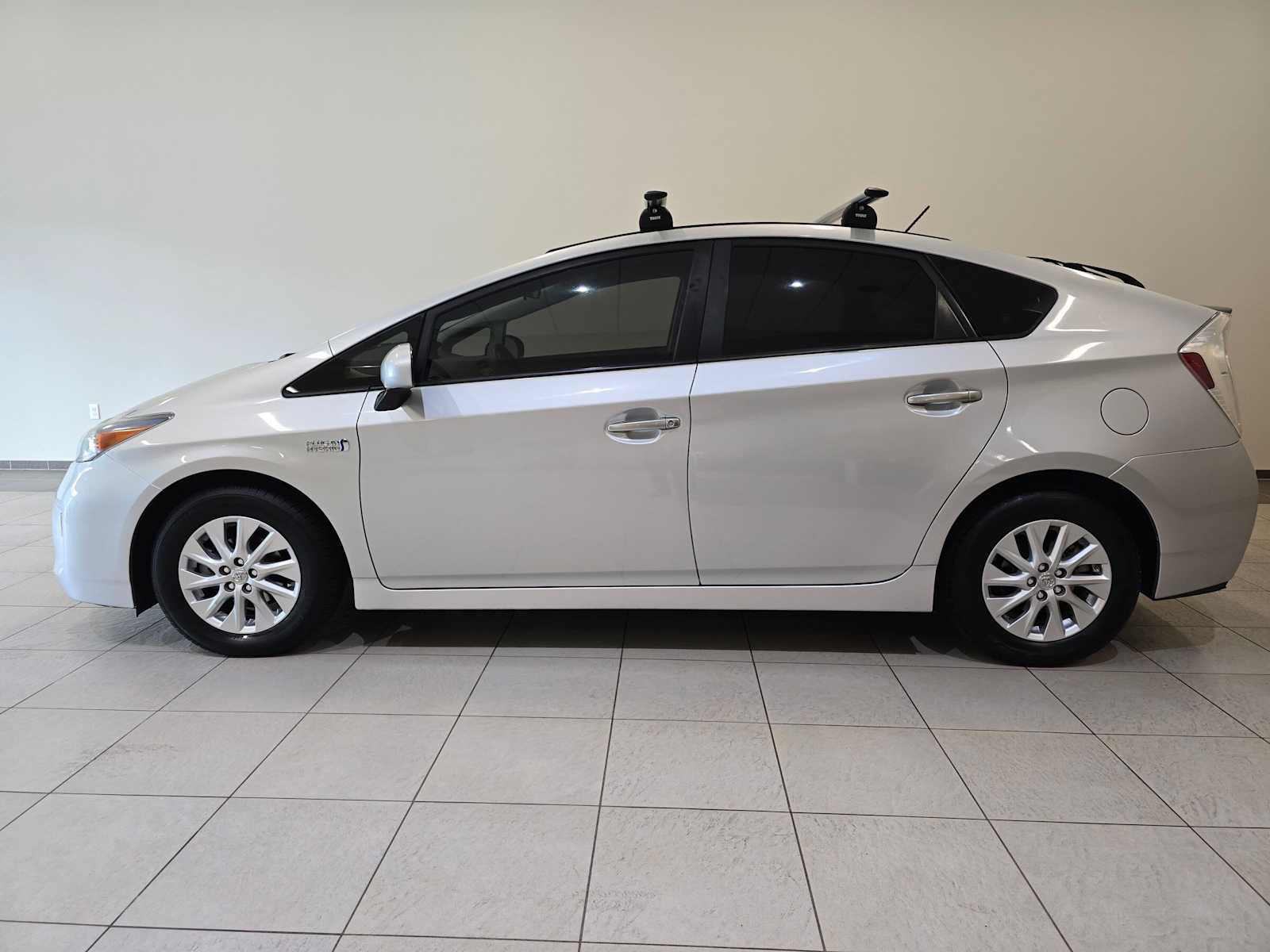 Thumbnail: 2013 Toyota Prius - 2