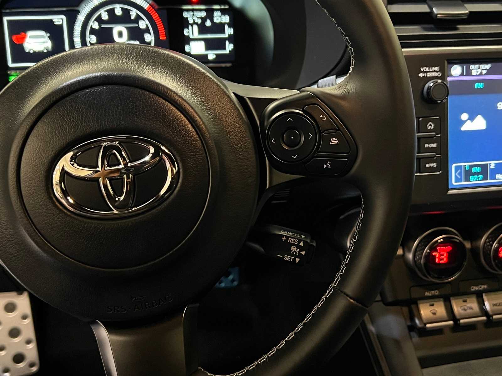 Thumbnail: 2025 Toyota GR86 - 18