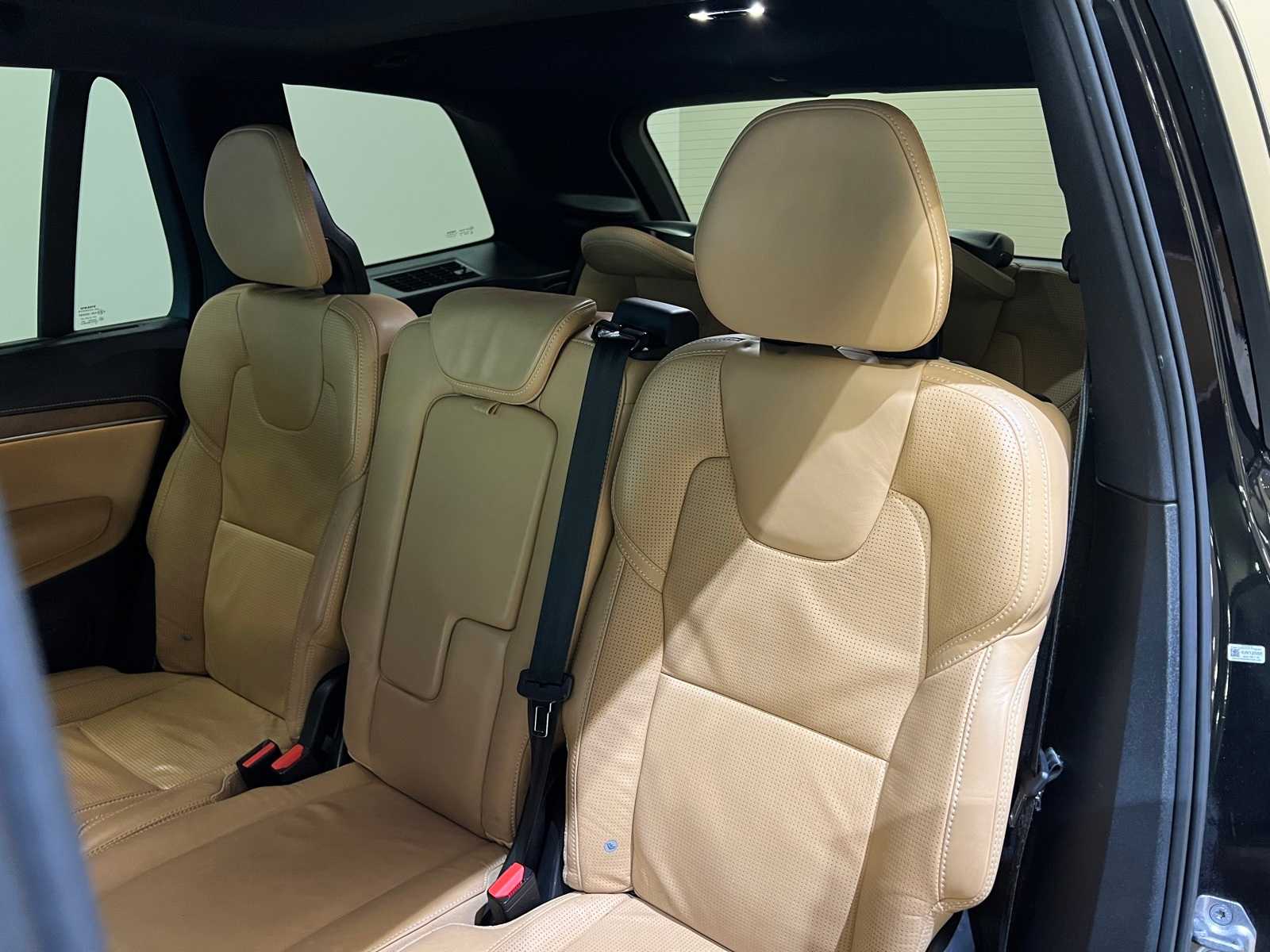 Thumbnail: 2017 Volvo XC90 - 13