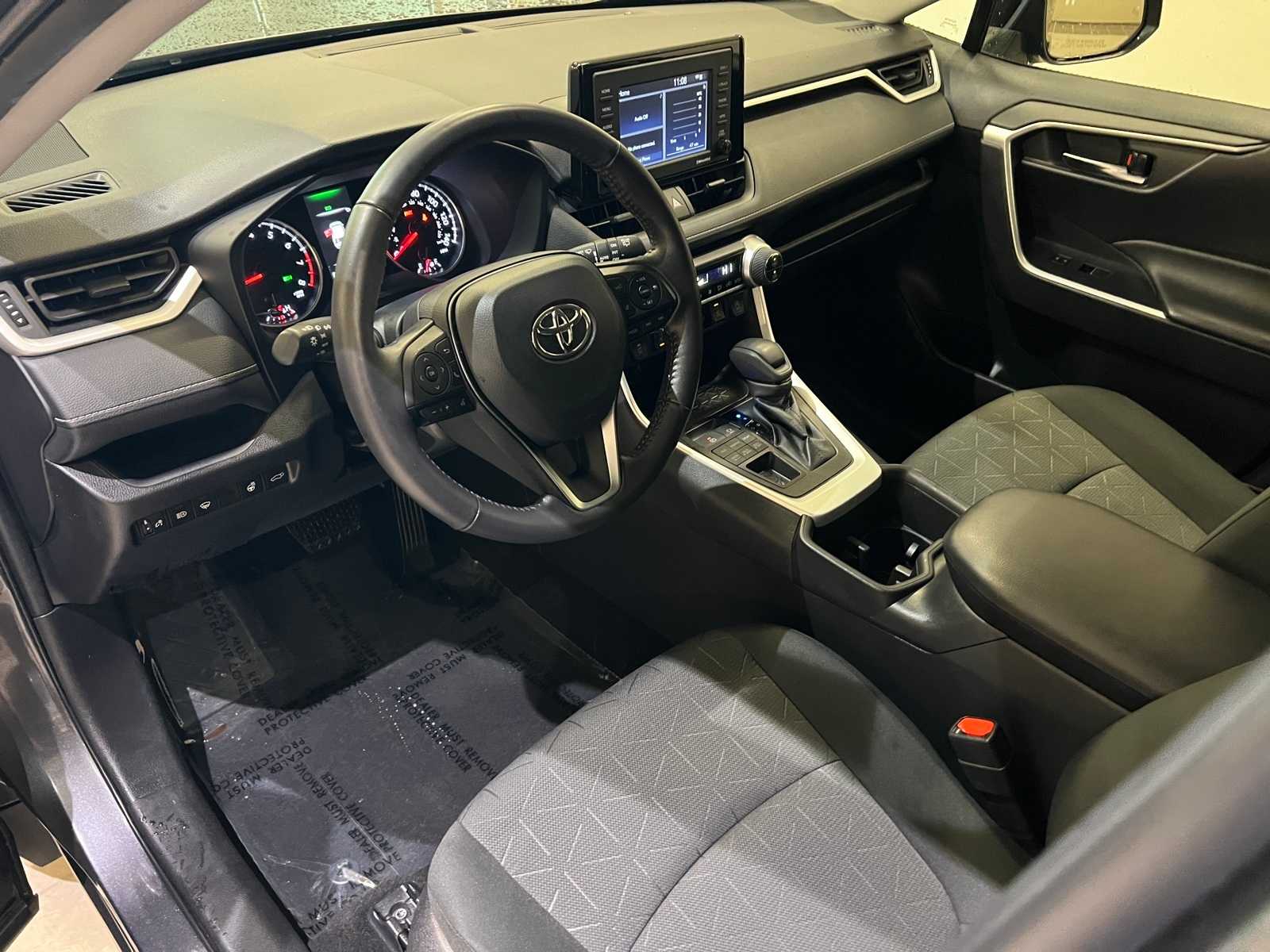 Thumbnail: 2022 Toyota RAV4 - 2