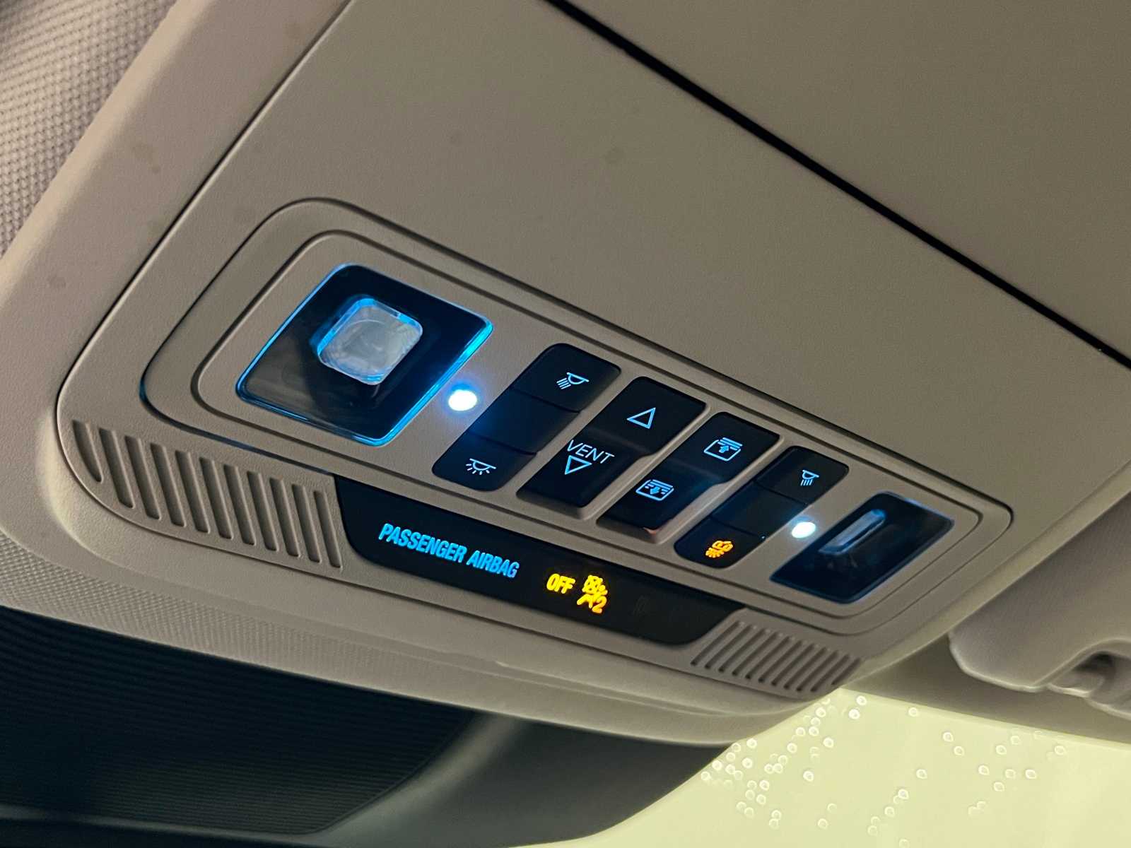 Thumbnail: 2020 Ford Explorer - 26