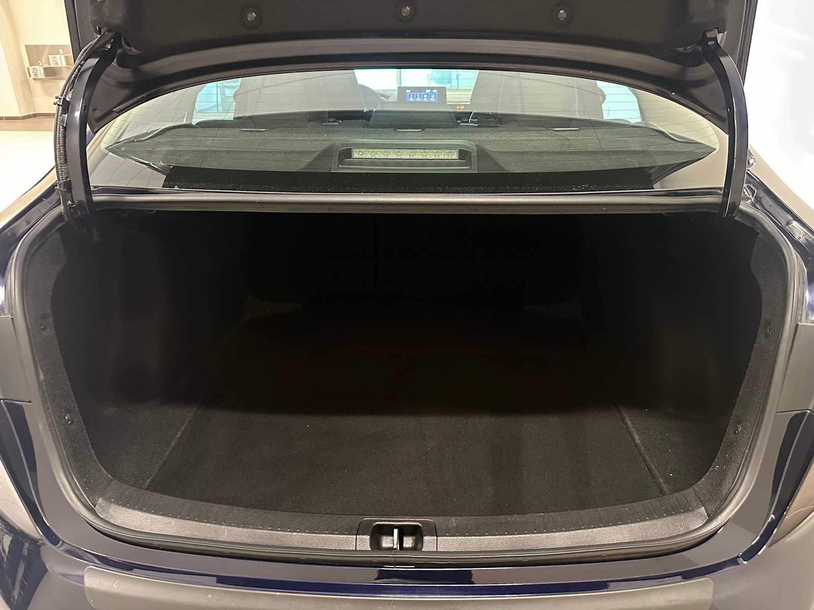 Thumbnail: 2022 Toyota Corolla - 28