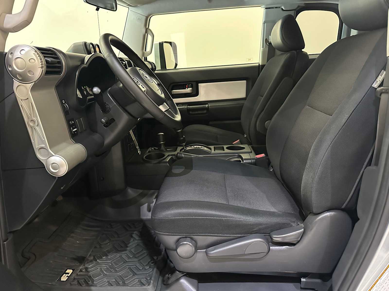 Thumbnail: 2007 Toyota FJ Cruiser - 19