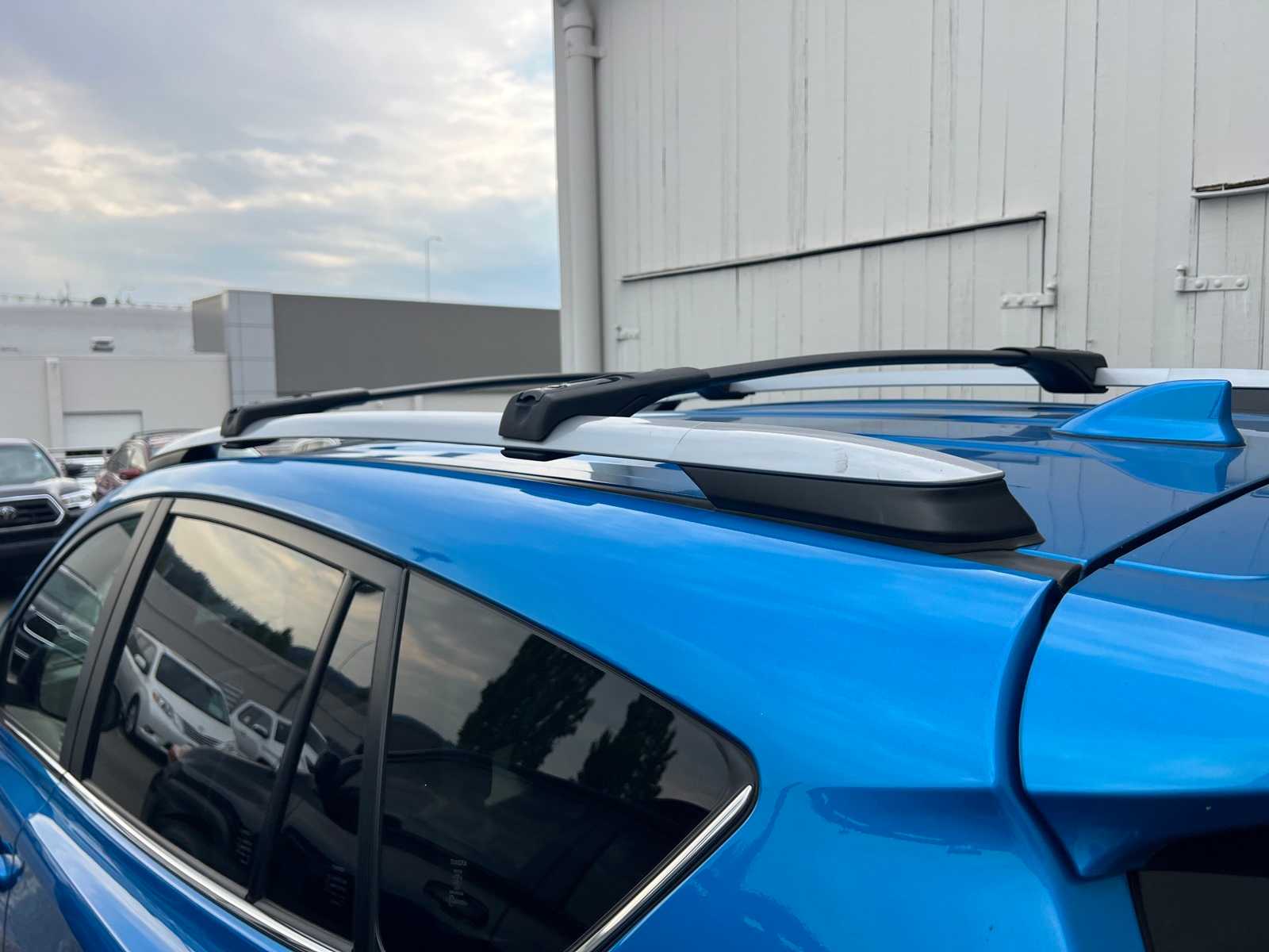 Thumbnail: 2017 Toyota RAV4 - 8