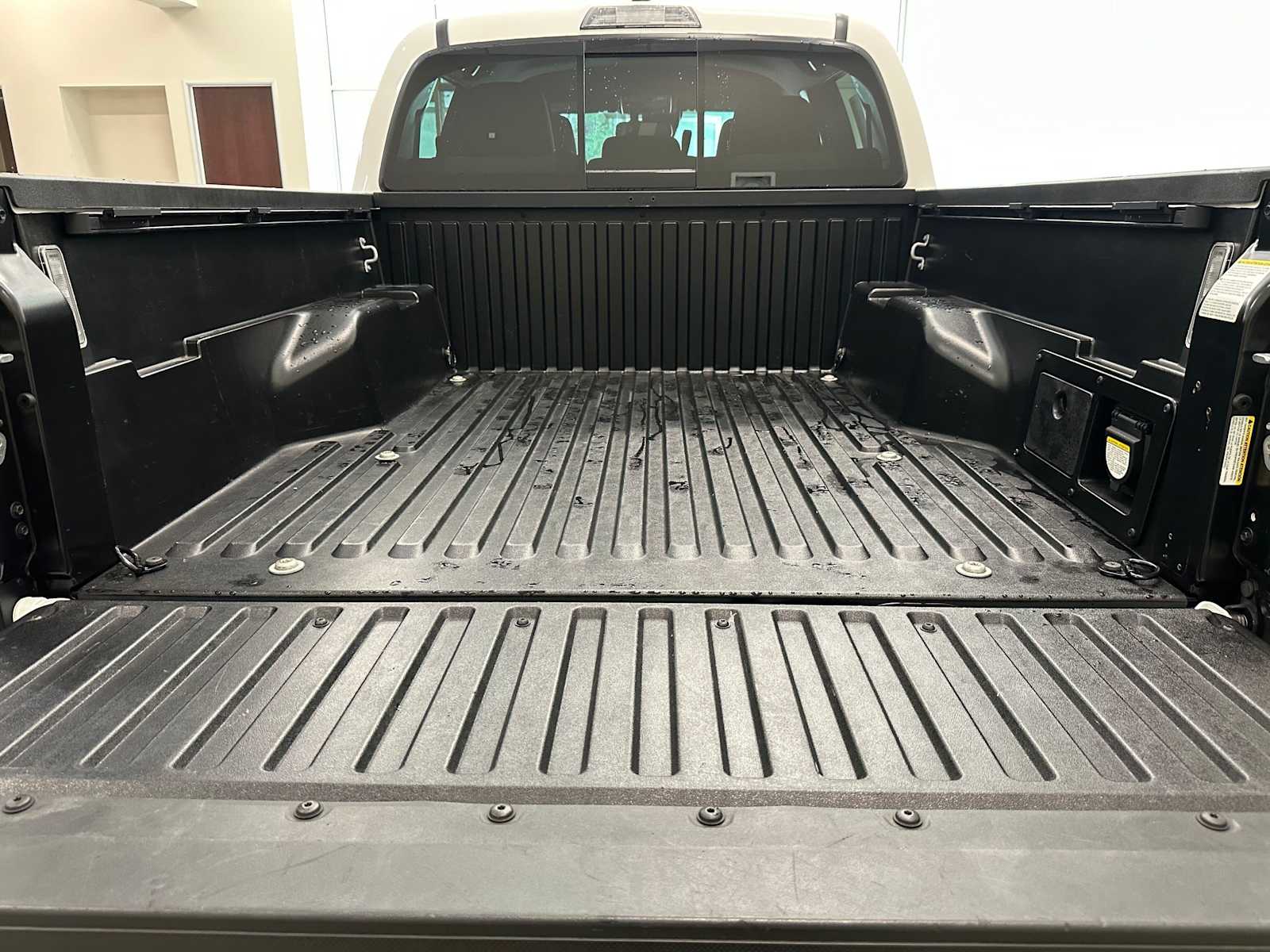 Thumbnail: 2023 Toyota Tacoma - 31
