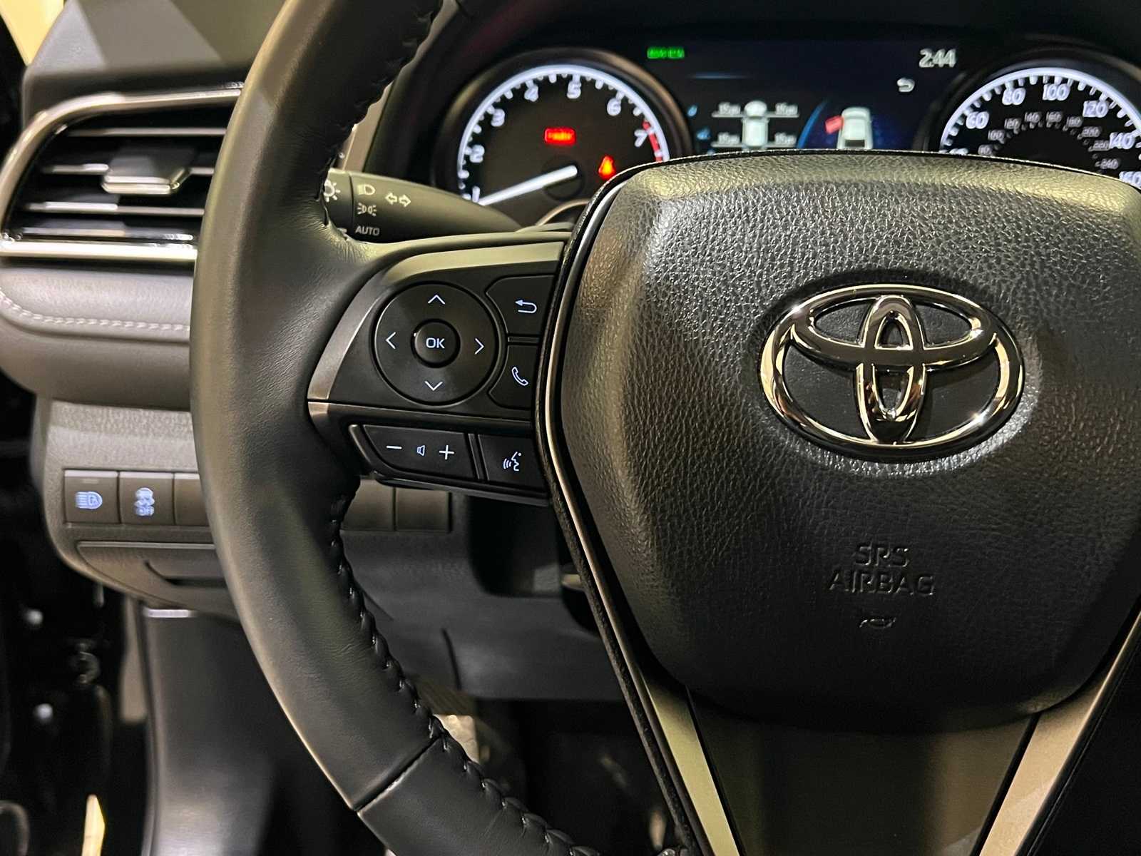 Thumbnail: 2024 Toyota Camry - 21