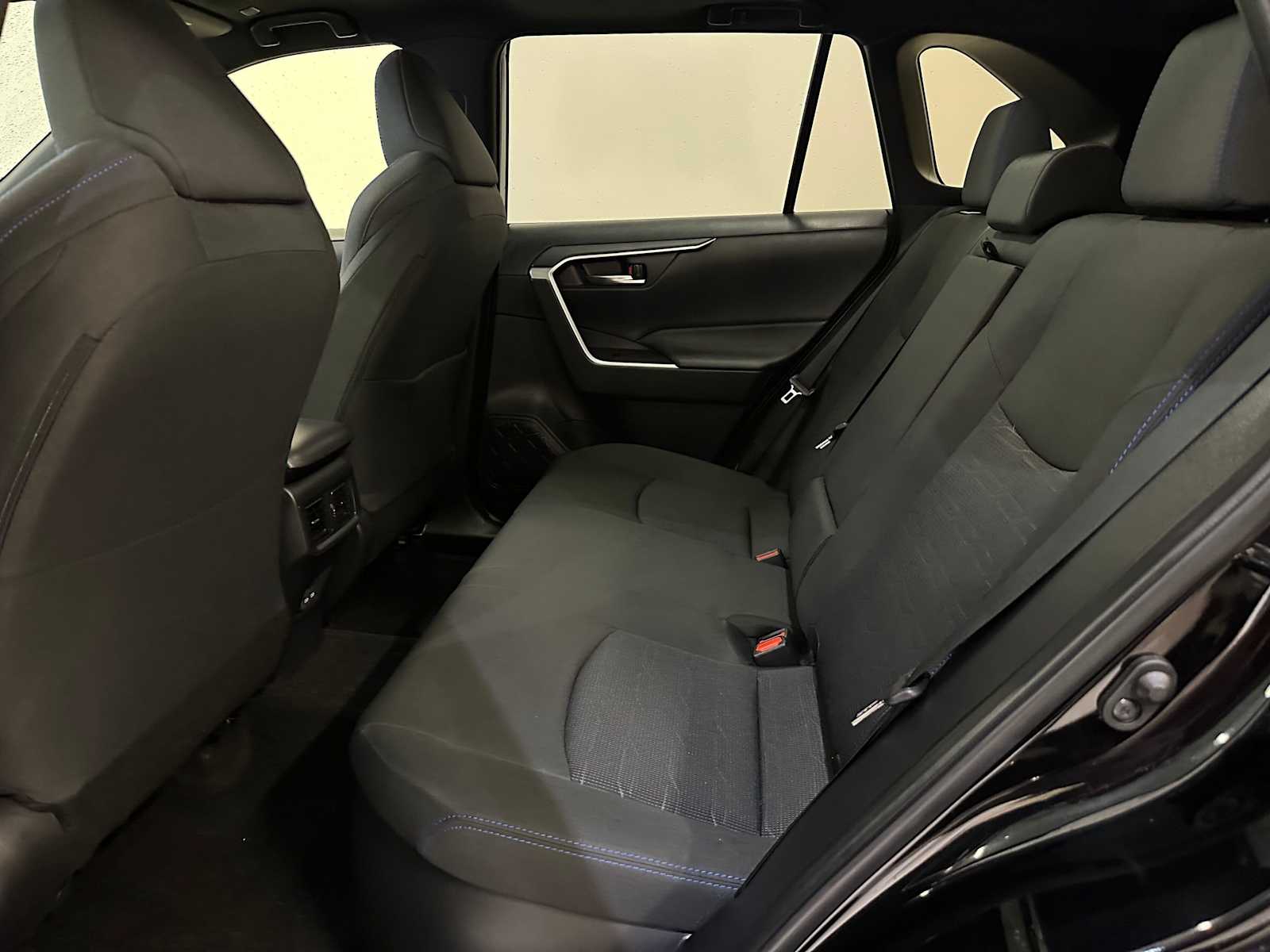 Thumbnail: 2025 Toyota RAV4 - 24