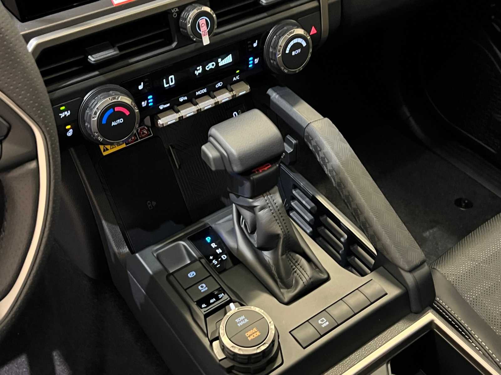 Thumbnail: 2025 Toyota 4Runner - 23