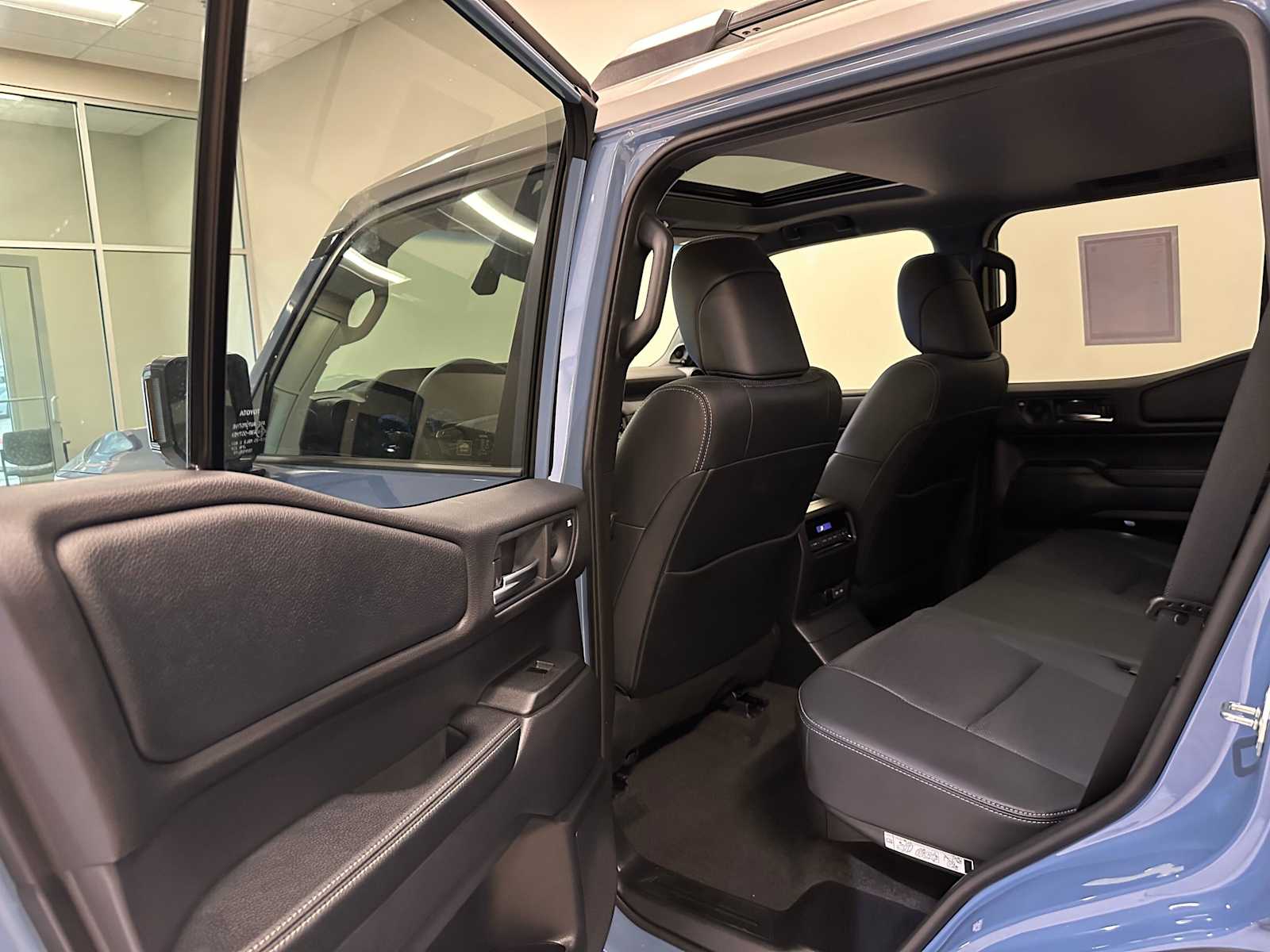 Thumbnail: 2024 Toyota Land Cruiser - 25
