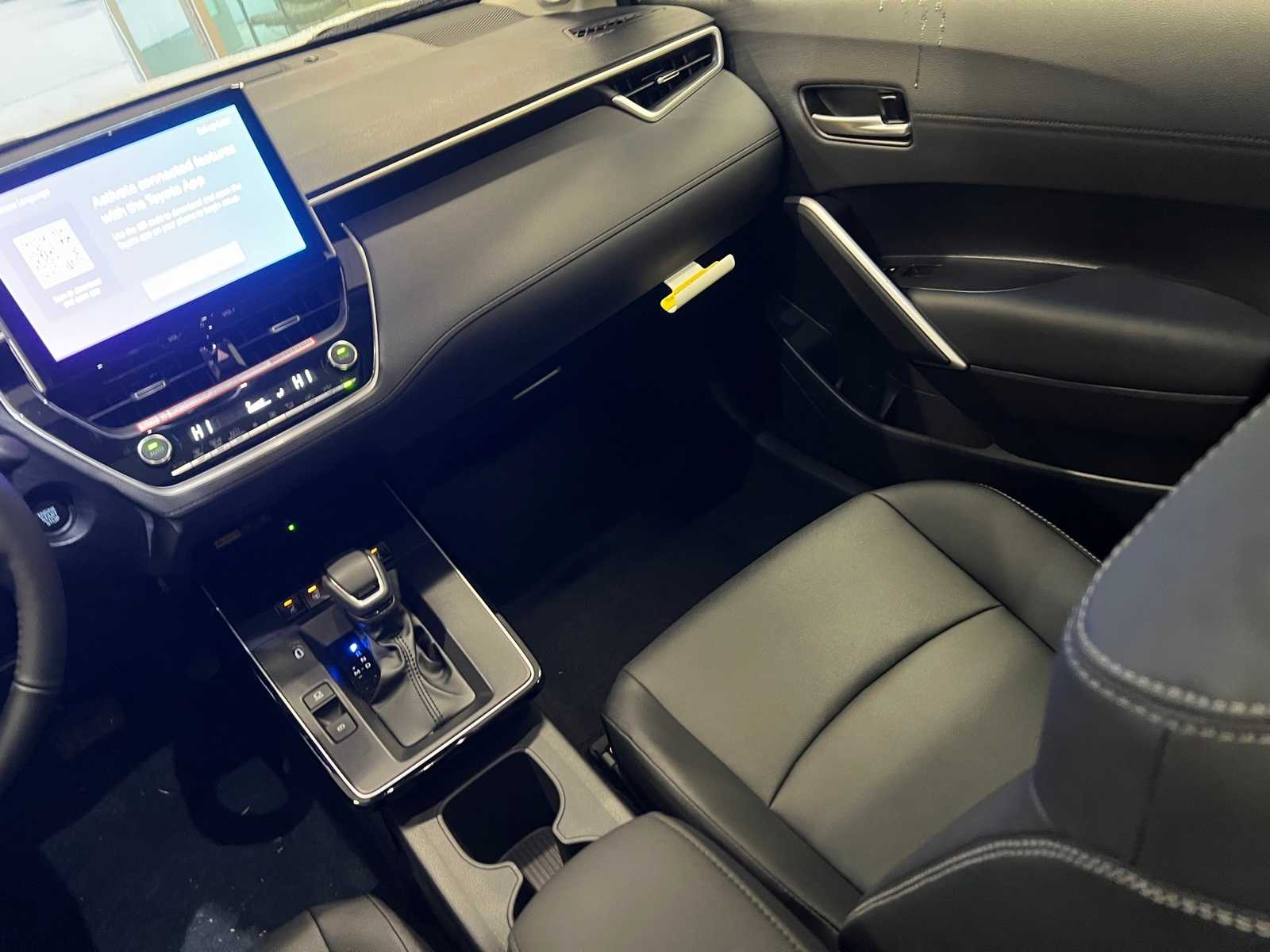 Thumbnail: 2026 Toyota Corolla Cross - 11