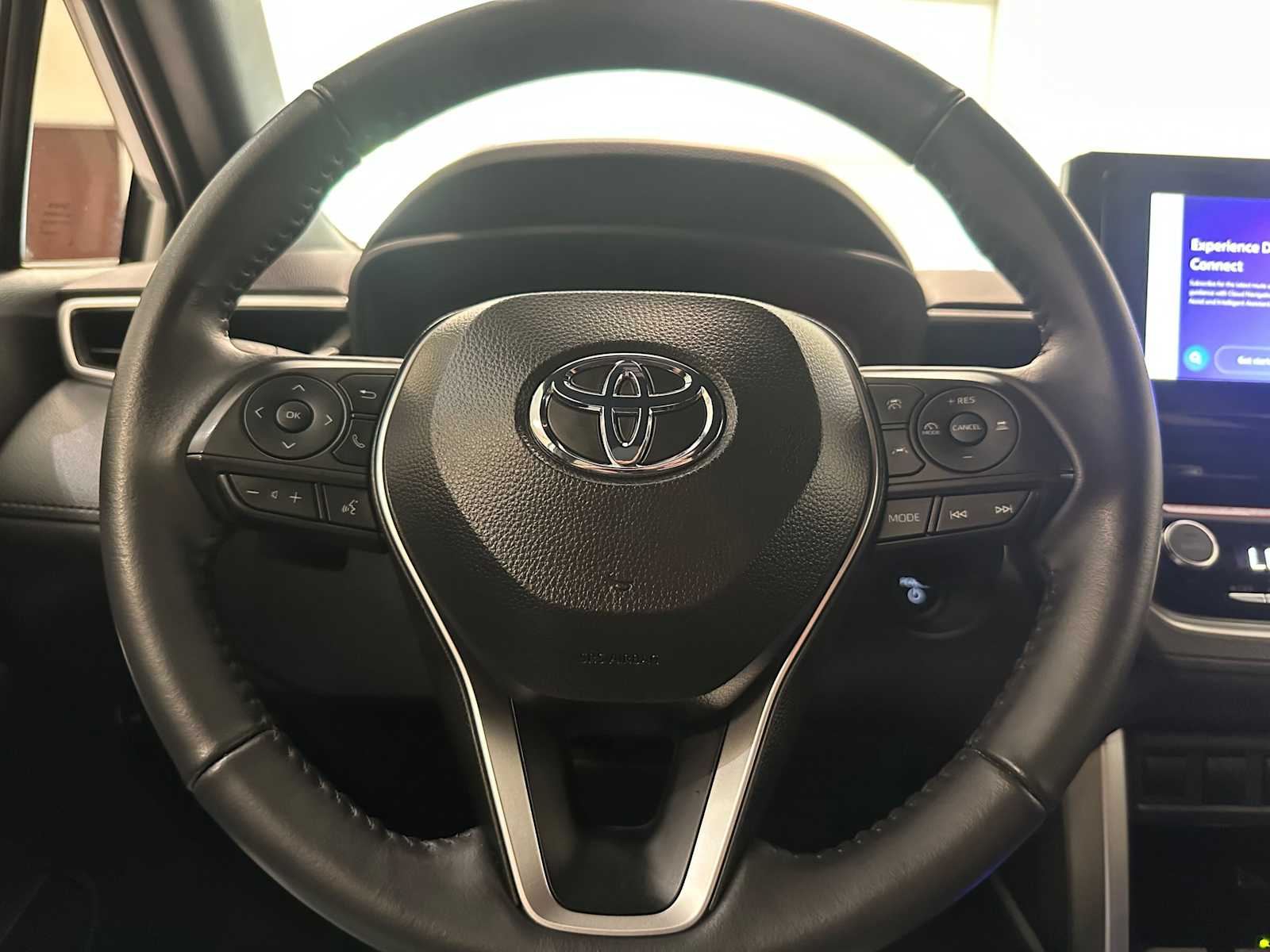 Thumbnail: 2024 Toyota Corolla Cross - 11