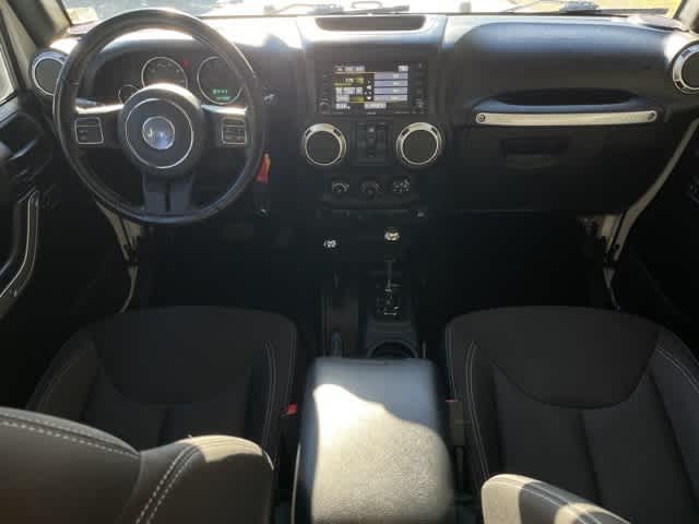 Thumbnail: 2017 Jeep Wrangler - 10