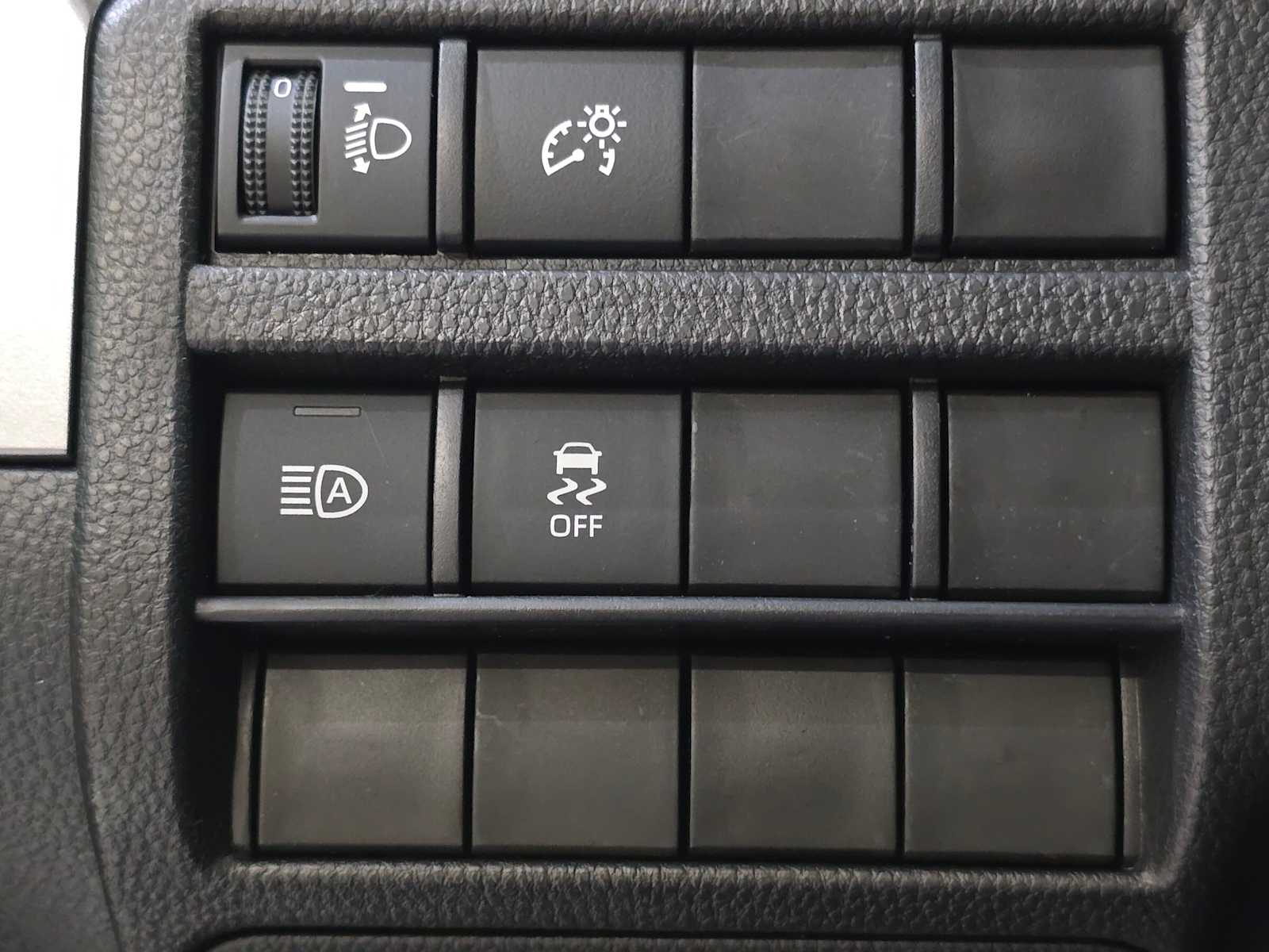 Thumbnail: 2026 Toyota Tacoma - 18