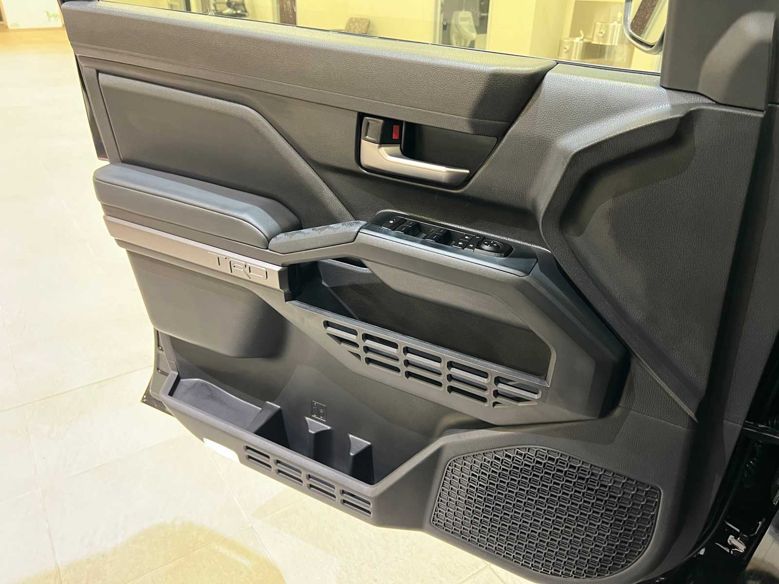 Thumbnail: 2025 Toyota Tacoma - 19