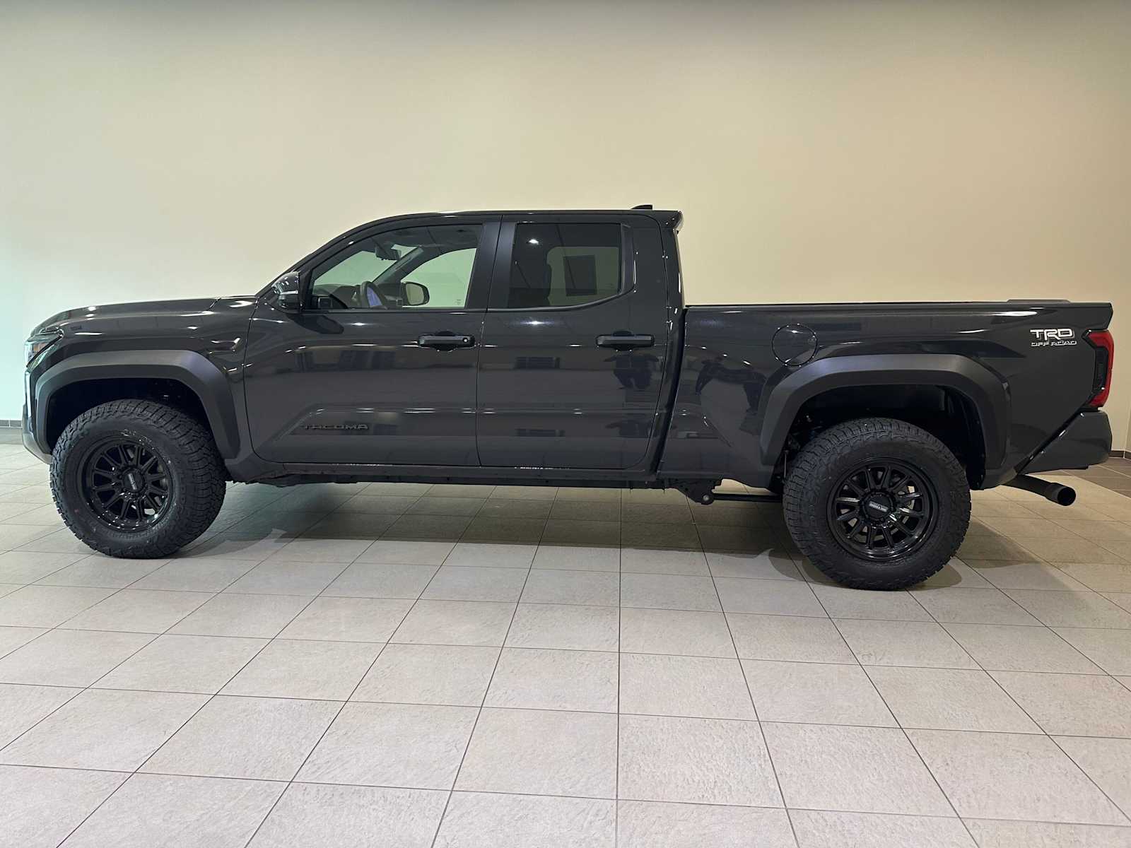 Thumbnail: 2025 Toyota Tacoma - 5