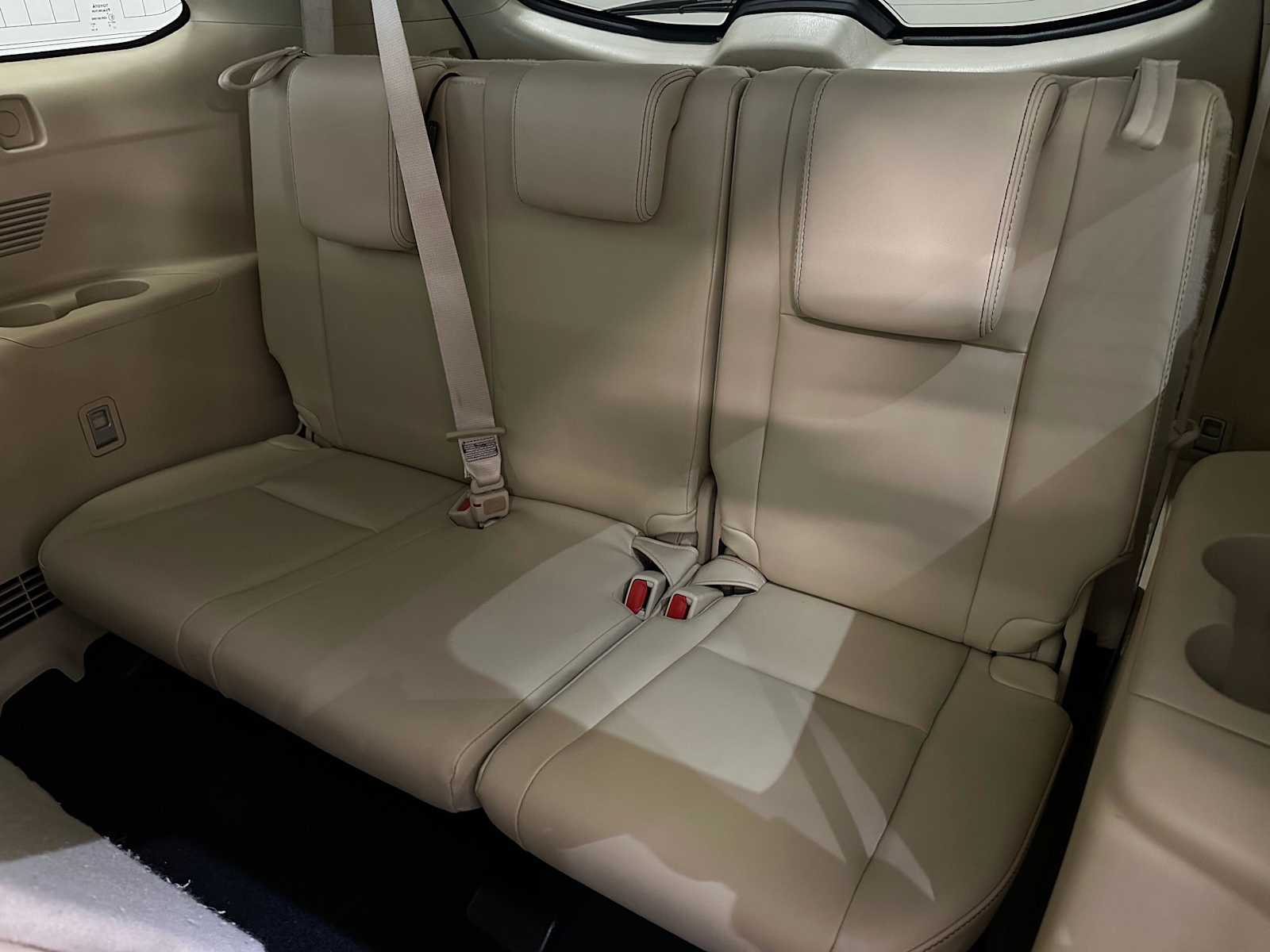 Thumbnail: 2015 Toyota Highlander - 28