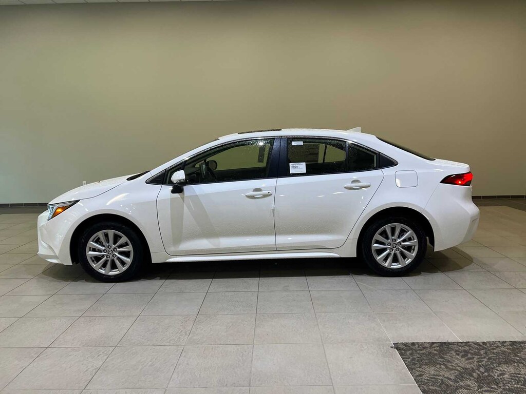 New 2026 Toyota Corolla Hybrid XLE Sedan