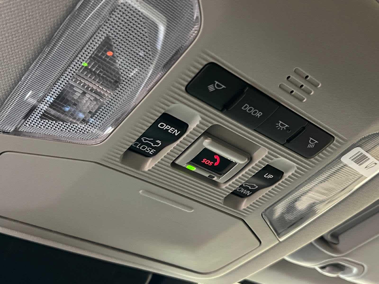 Thumbnail: 2025 Toyota RAV4 - 28