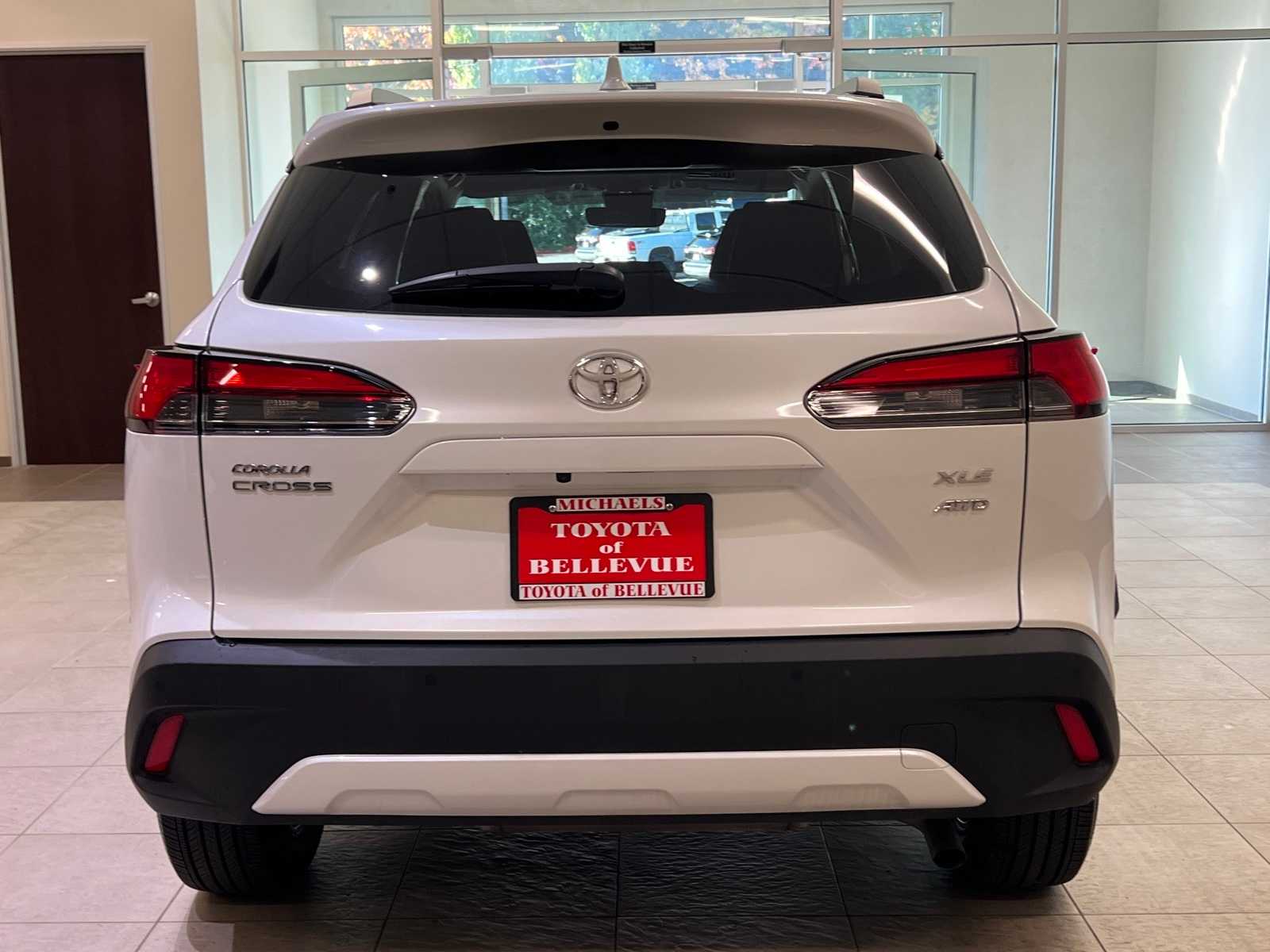 Thumbnail: 2022 Toyota Corolla Cross - 5