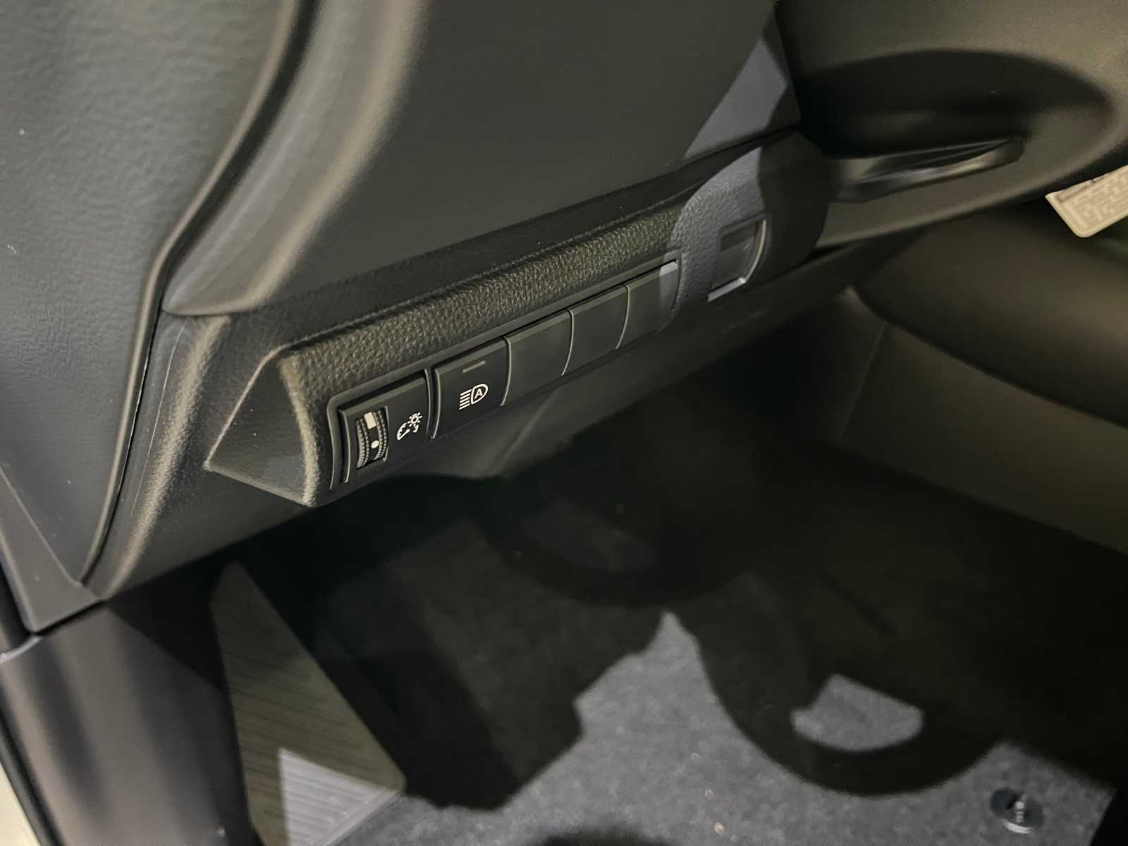 Thumbnail: 2026 Toyota Corolla - 16
