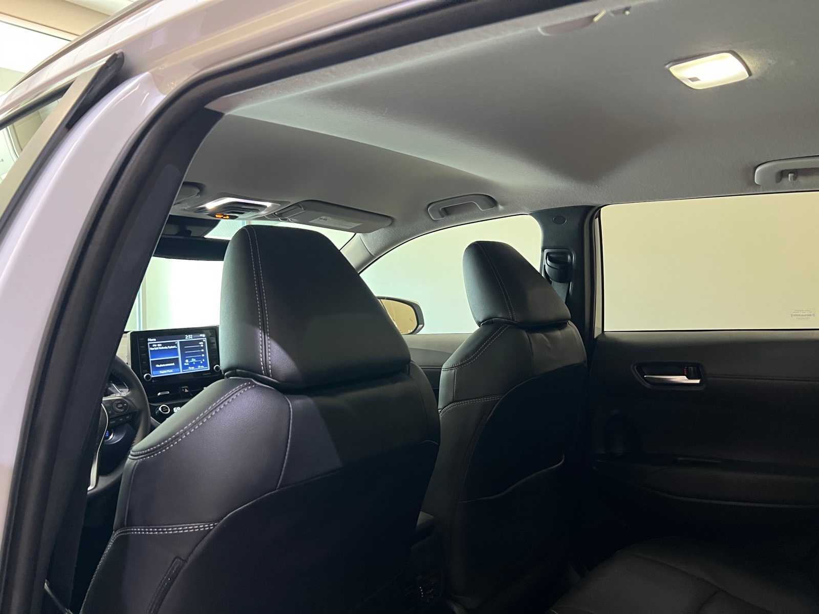 Thumbnail: 2022 Toyota Corolla Cross - 12