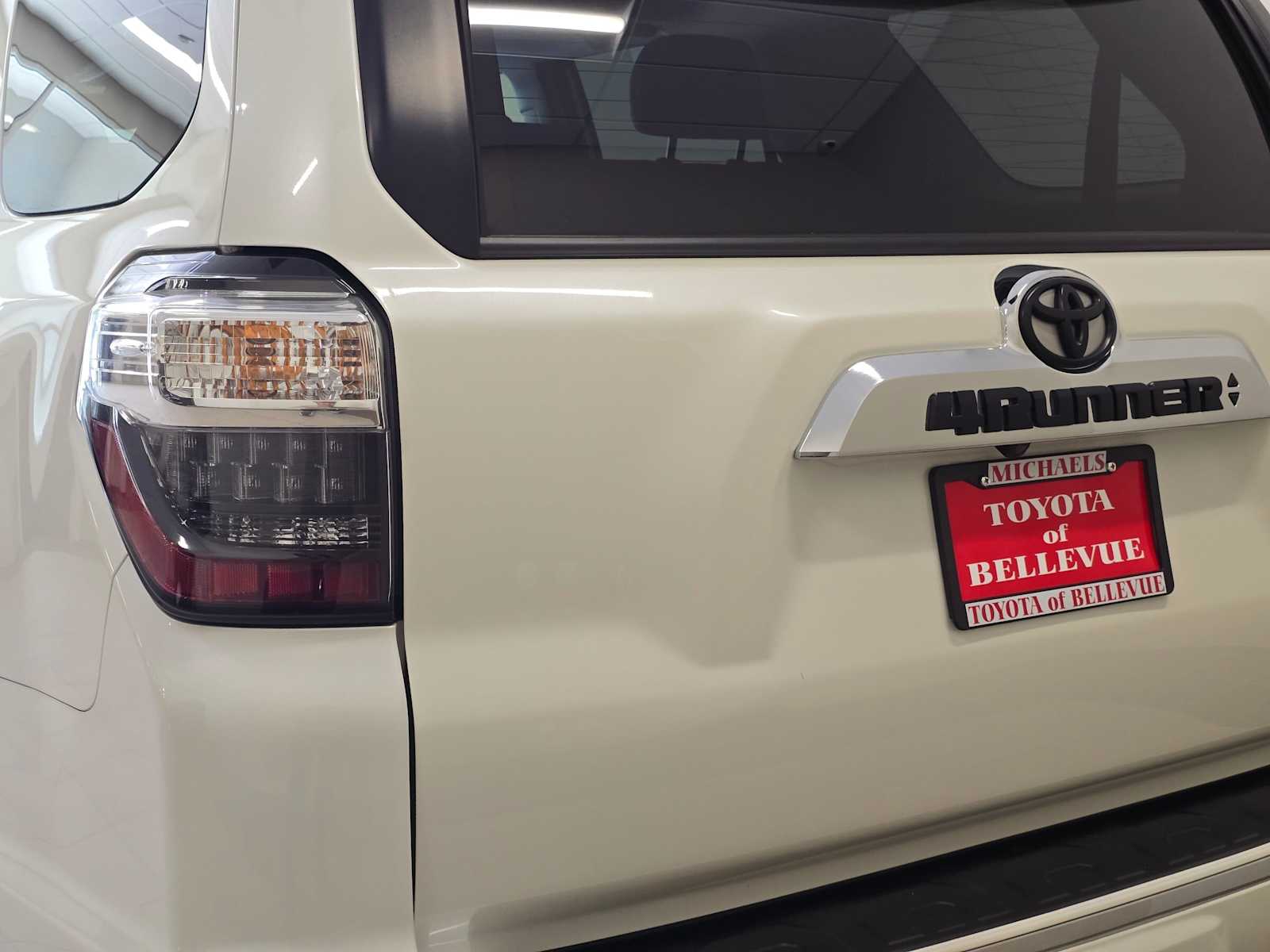 Thumbnail: 2023 Toyota 4Runner - 7