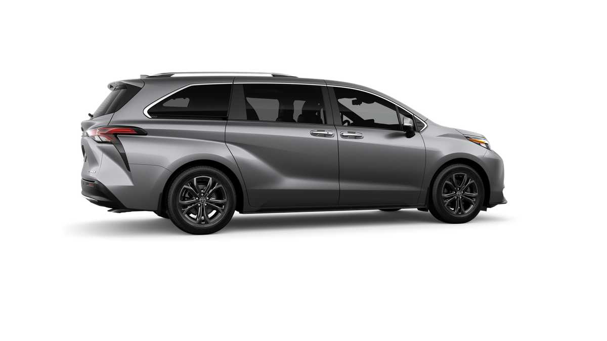 Thumbnail: 2026 Toyota Sienna - 11