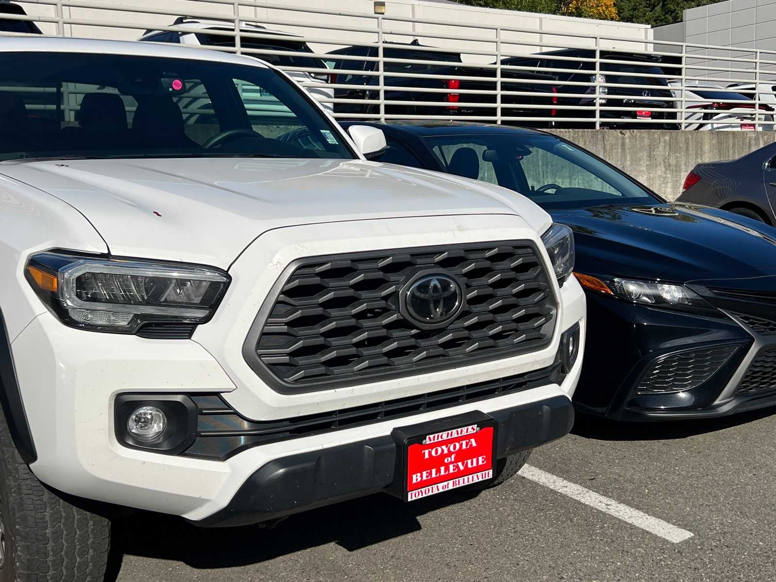 Thumbnail: 2020 Toyota Tacoma - 4