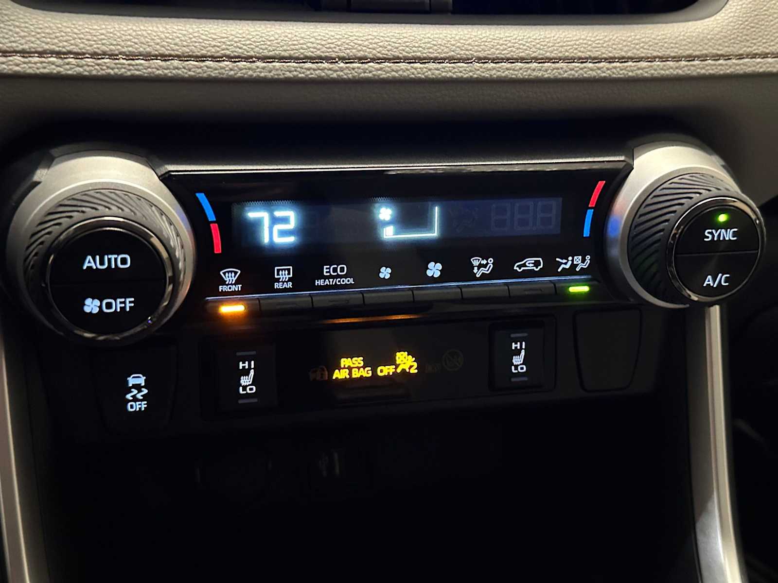 Thumbnail: 2025 Toyota RAV4 - 28