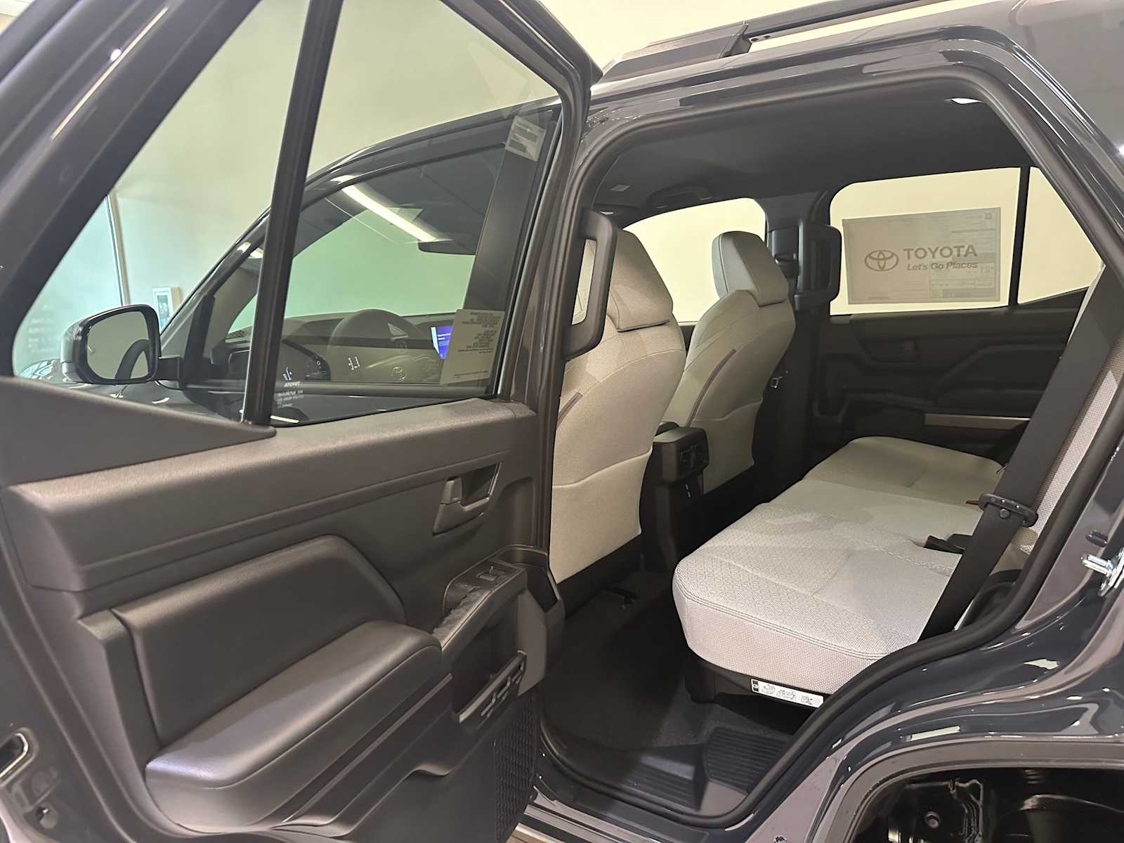 Thumbnail: 2026 Toyota 4Runner - 26