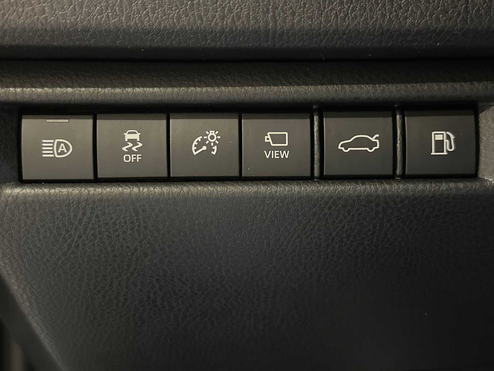 Thumbnail: 2026 Toyota Camry - 25