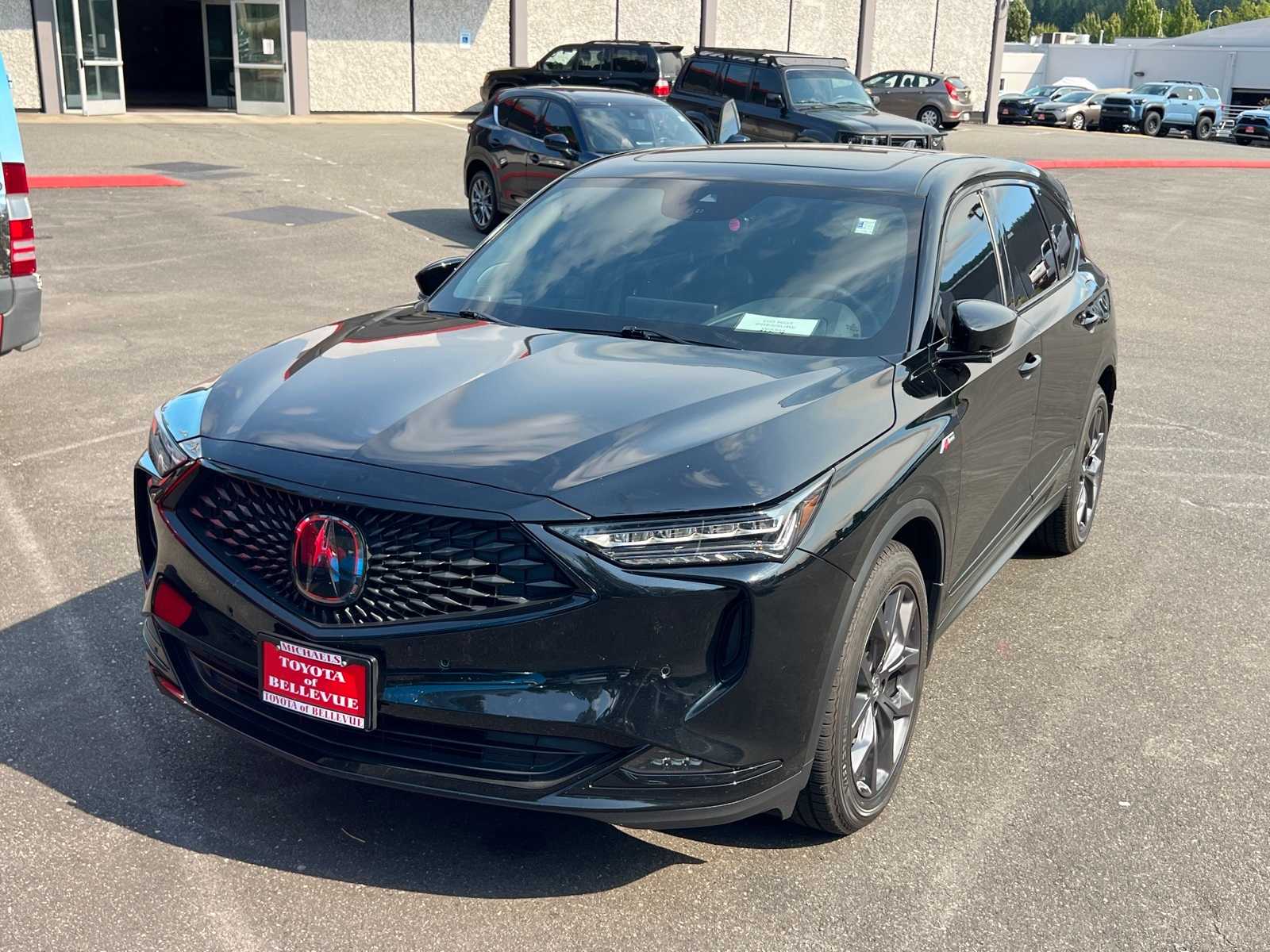 Thumbnail: 2023 Acura MDX - 1